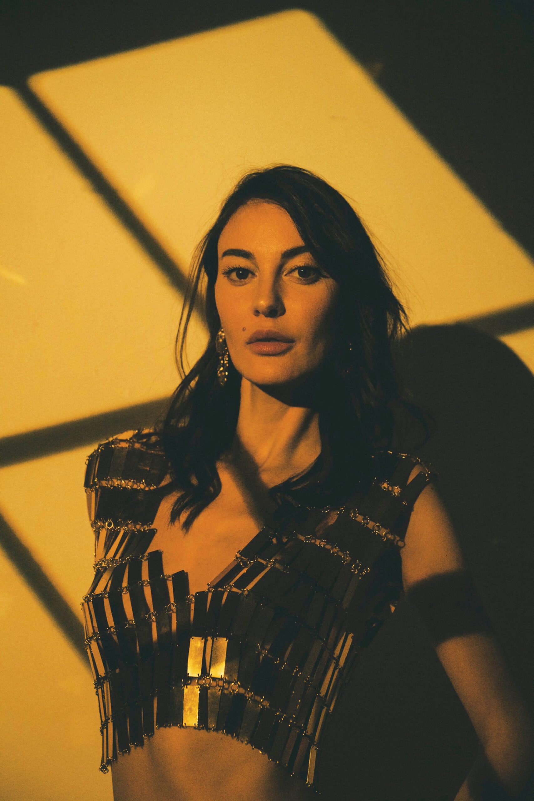 MİNE KILIÇ “KÖTÜ KARAKTERLER İNSANLARIN İLGİSİNİ ÇEKİYOR”