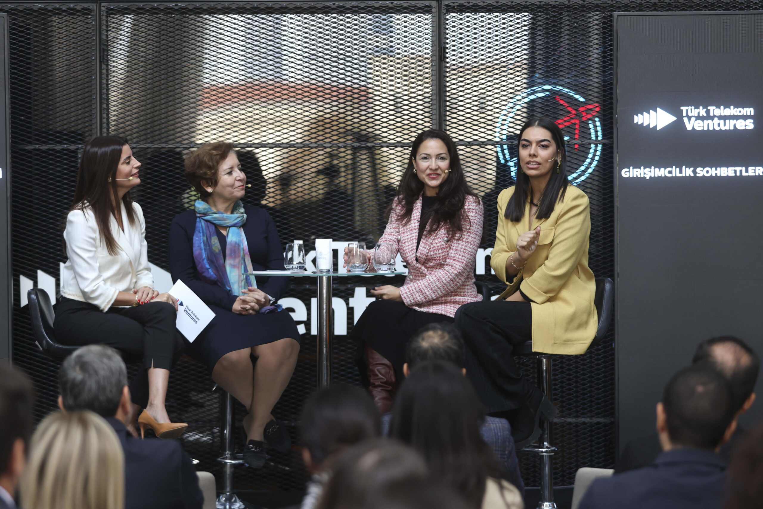 TÜRK TELEKOM VENTURES GİRİŞİMCİLİK MERKEZİ’NDE GİRİŞİMCİLERE İLHAM VEREN BULUŞMA