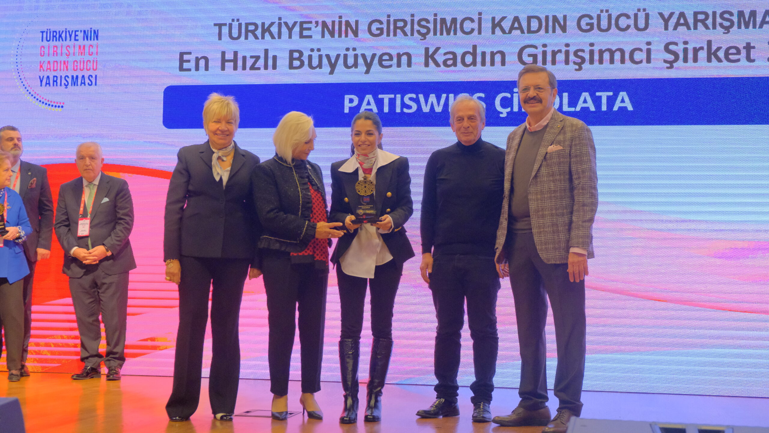 YILIN EN HIZLI BÜYÜYEN KADIN GİRİŞİMCİ ŞİRKETİ ‘PATİSWİSS’ OLDU