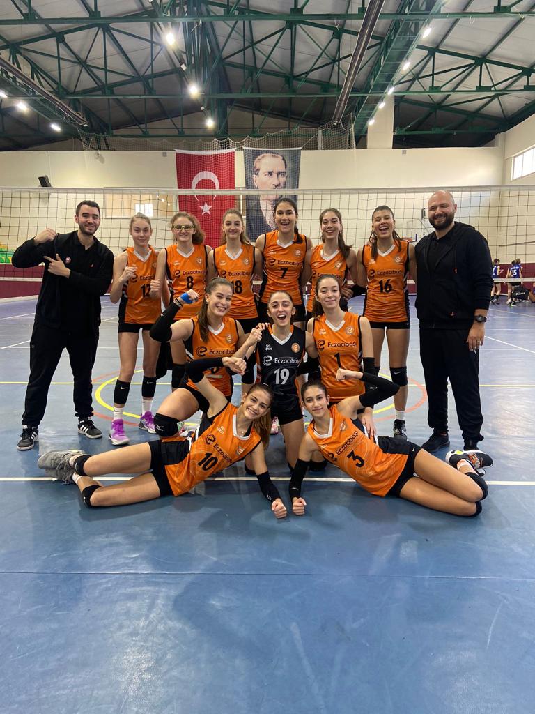 Eczacıbaşı 2. Lig Voleybol Takımı Deplasmanda Kazandı