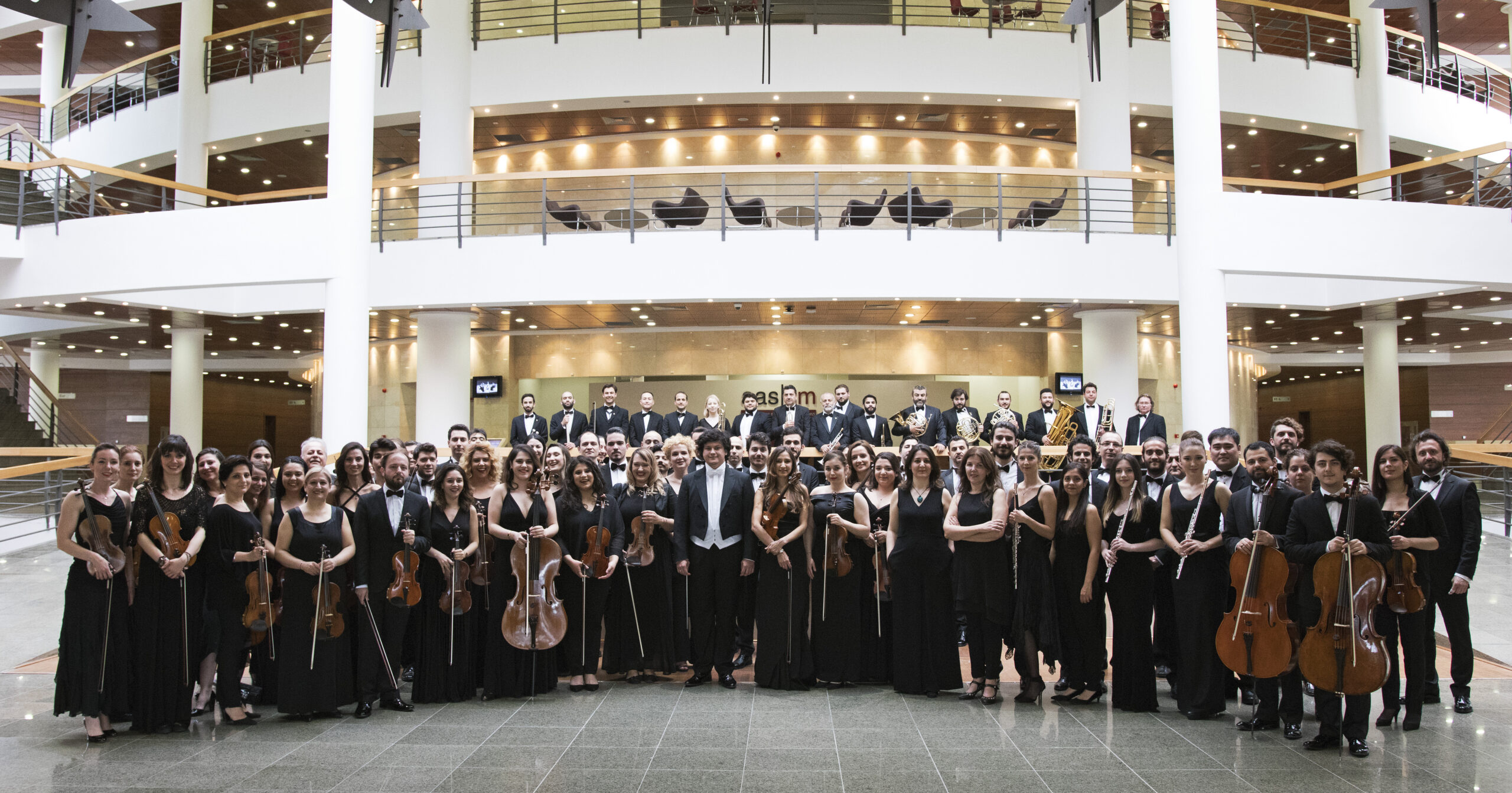 Festival gibi konser!  Tekfen Filarmoni, kurucusu Ali Nihat Gökyiğit’i beş solist ile İstanbul ve İzmir’de anıyor