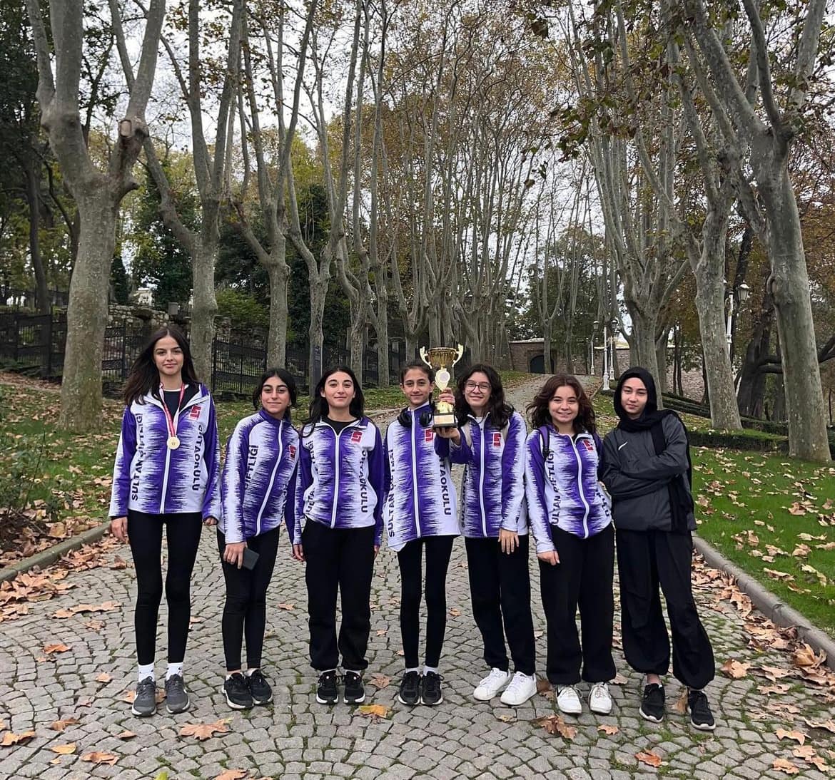 “Çekmeköy Sultançiftliği Ortaokulu Öğrencileri Oryantiring Şampiyonasında İstanbul’u Gururlandırdı”