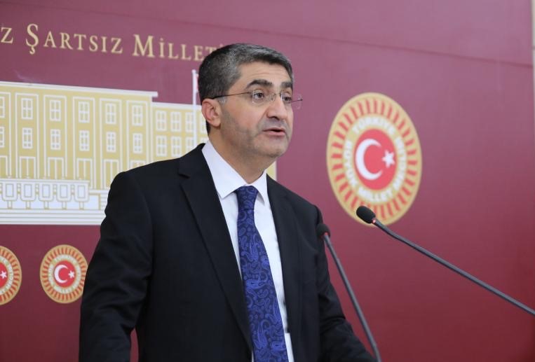 MOBİLYACILARLA BULUŞAN EKMEN, MOBİLYA KENT KURMANIN ÖNEMİNE DİKKAT ÇEKTİ