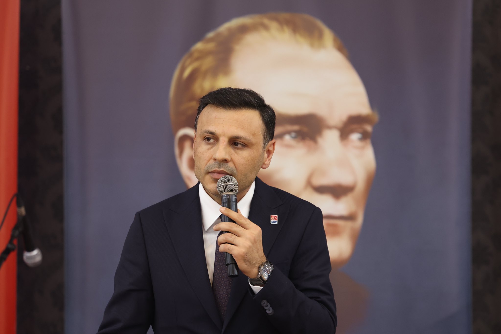Üsküdar’da Başkan Vekili Seçimi Sonrası Siyasi Gerilim: Özgür Çelik’ten “Sinsi Plan ve Operasyon” Tepkisi