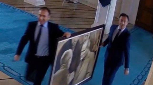 İstanbul Büyükşehir Belediye Başkan Vekili Ali Yerlikaya’nın Atatürk Fotoğrafı Tartışması