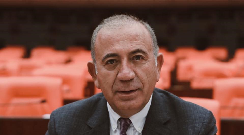 Gürsel Tekin'den Yeni Parti Tartışmalarına Dikkat Çeken Çağrı: "CHP'yi Terk Etmeyin, Mücadelenizi Parti İçinde Verin"