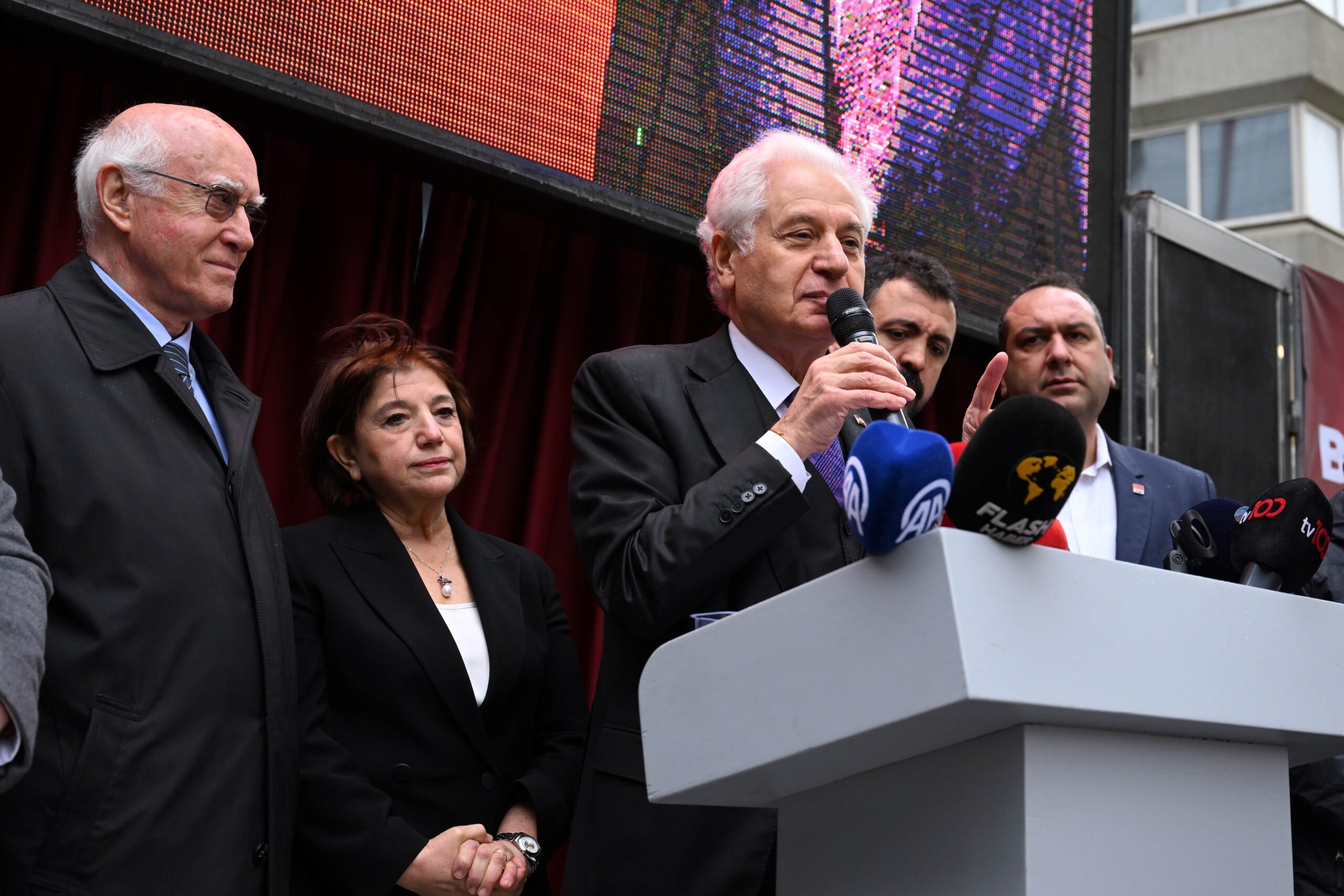 MUAMMER KESKİN, ŞİŞLİ’DE HAK MÜCADELESİNE DEVAM”