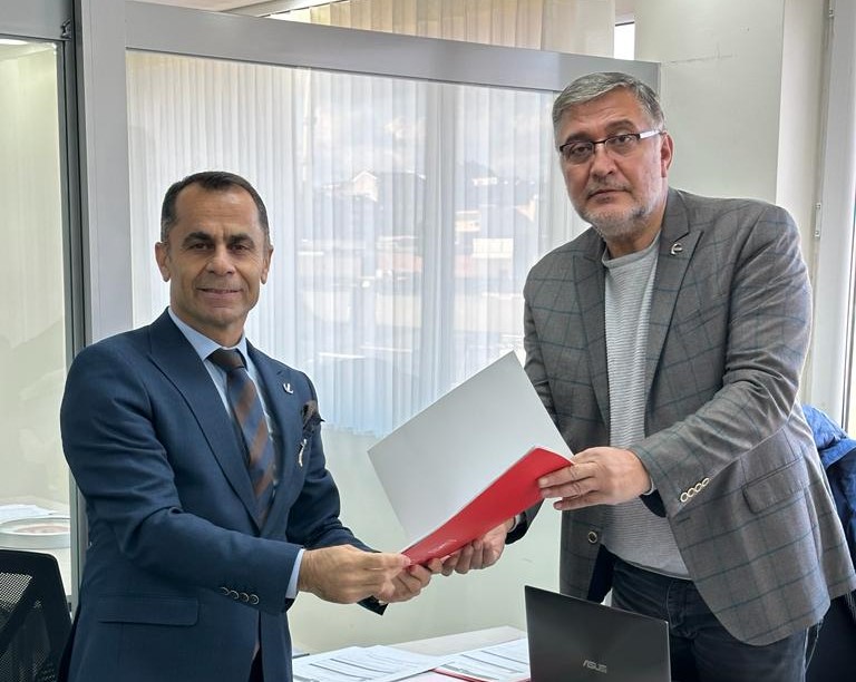 ÖMER URGUN, SULTANBEYLİ BELEDİYE BAŞKANLIĞI İÇİN YENİDEN YOLA ÇIKTI.