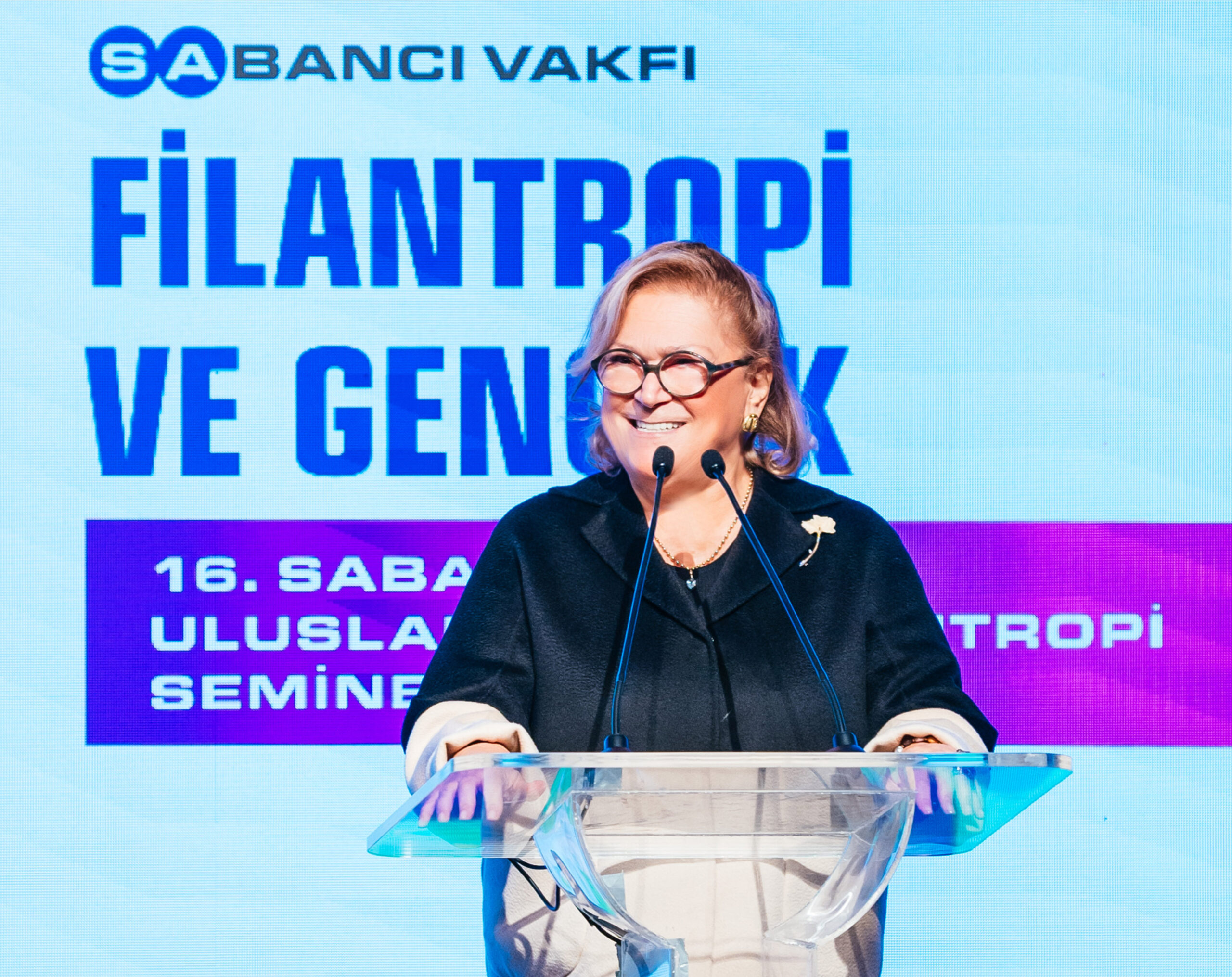 Güler Sabancı: Gençlerin sözlerine kulak vermenin, onların pratiklerini anlamanın tam zamanıdır