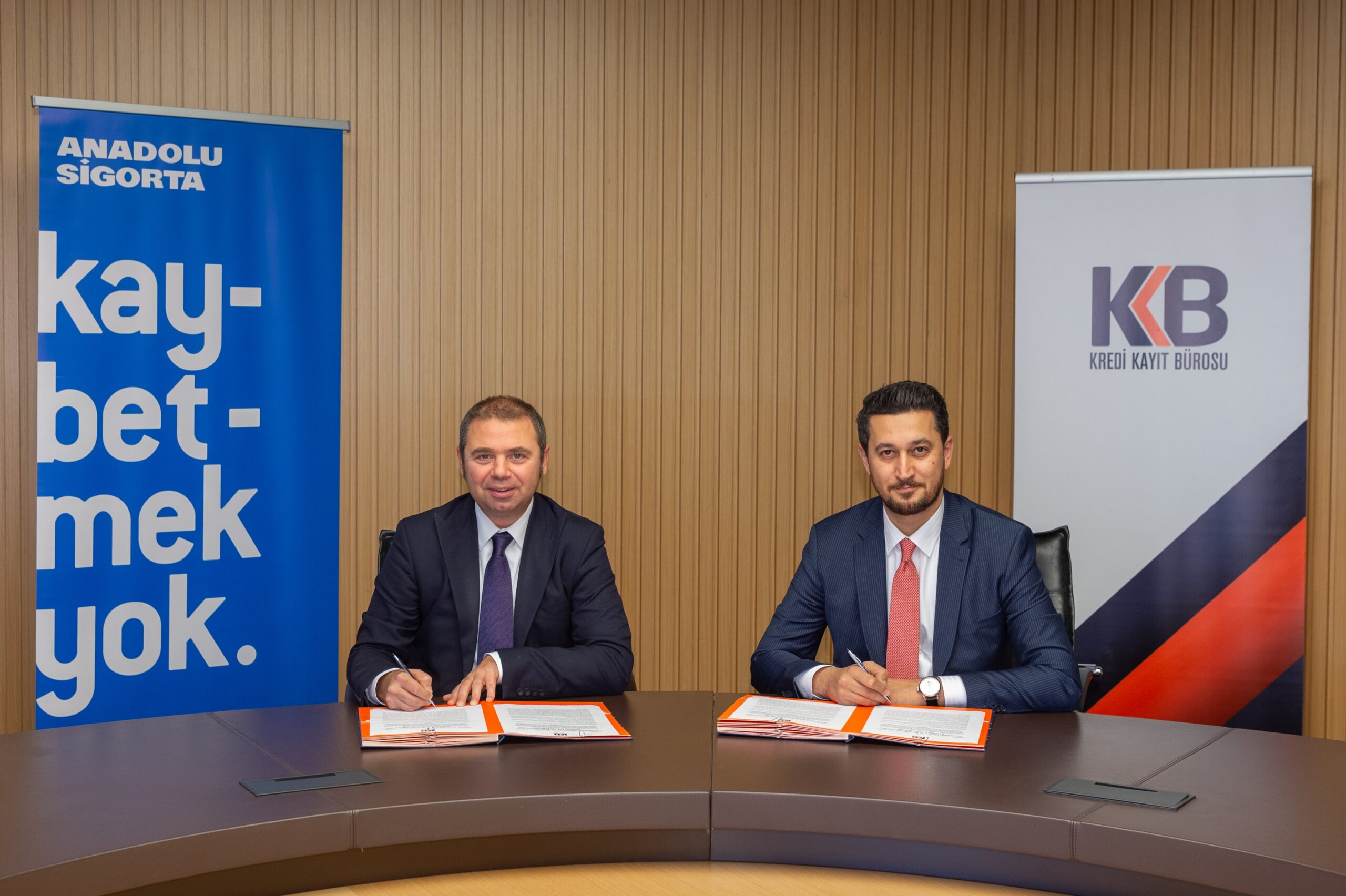 Kredi Kayıt Bürosu ve Anadolu Sigorta’dan  Kaskoda İndirim İş Birliği