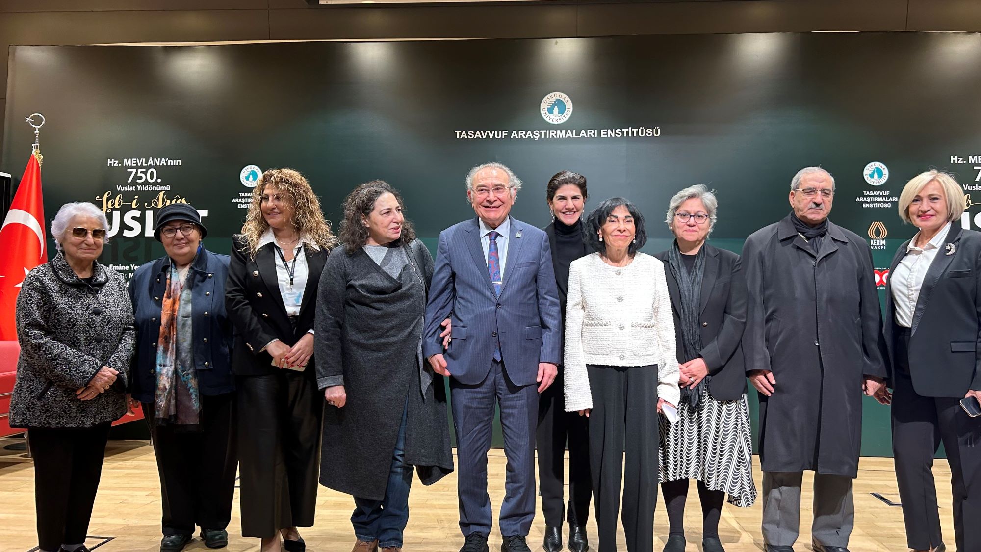 Prof. Dr. Tarhan: “Bizim aslında Allah ile dünyada online olmamız lazım.”  Hz. Mevlâna’nın 750. Vuslat Yıldönümü Üsküdar’da kutlandı