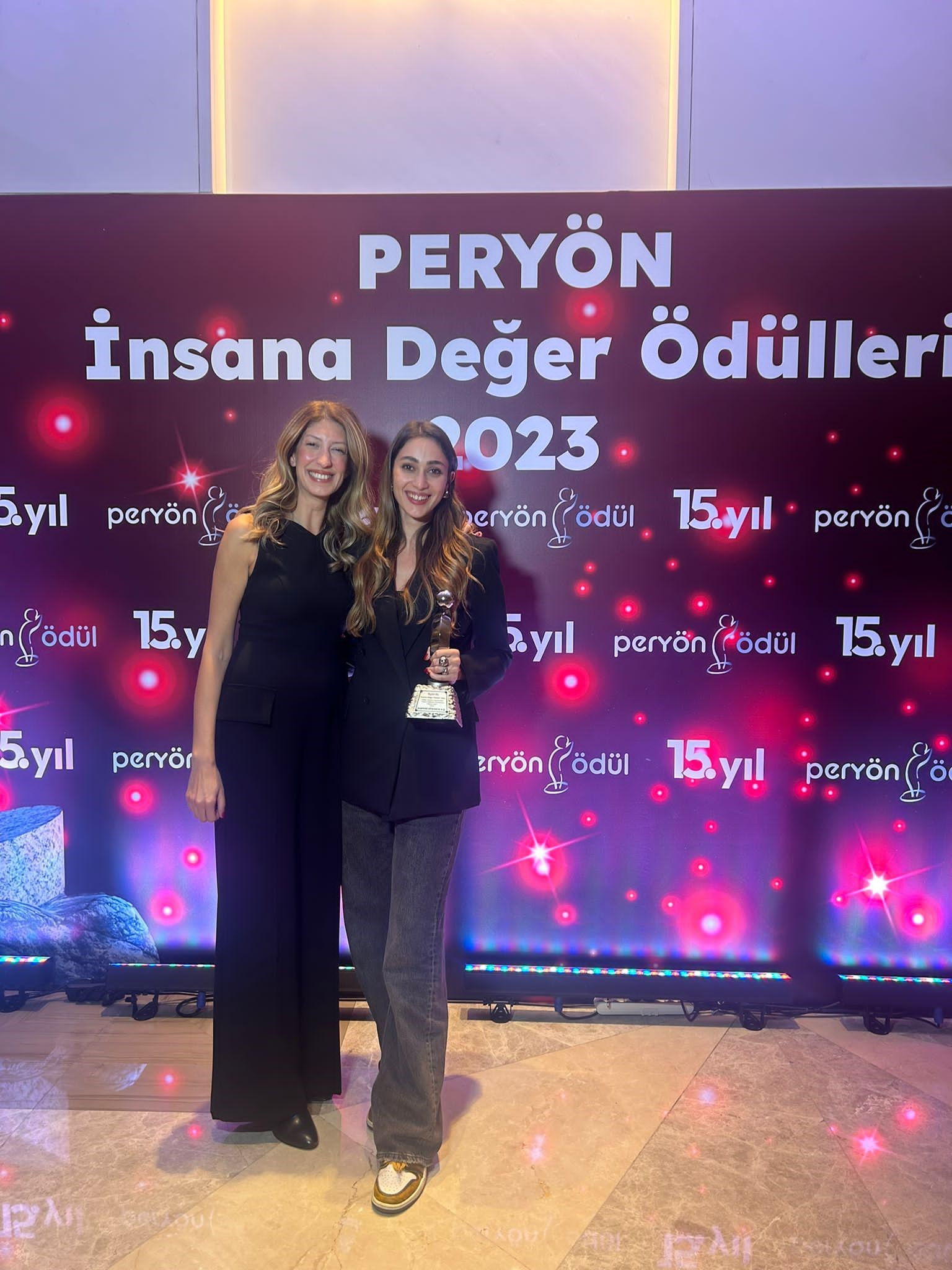 MAPFRE Sigorta, Çalışanlarının Yaşam Kalitesini Destekleyen Uygulamalarıyla PERYÖN Tarafından Ödüle Layık Görüldü