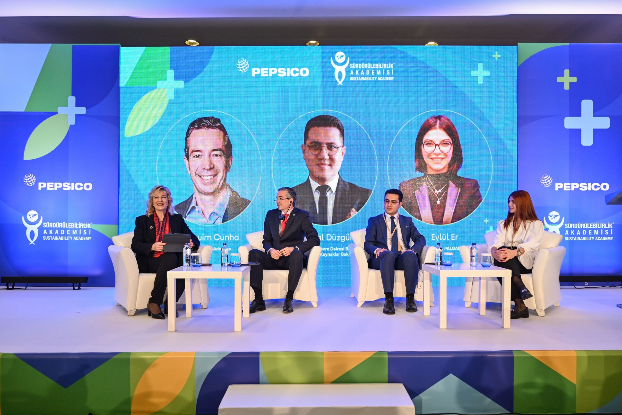 TARIMDA POZİTİF GELECEK SEMPOZYUMU’NUN İKİNCİSİ   PEPSICO TÜRKİYE VE SÜRDÜRÜLEBİLİRLİK AKADEMİSİ EV SAHİPLİĞİNDE İSTANBUL’DA GERÇEKLEŞTİRİLDİ