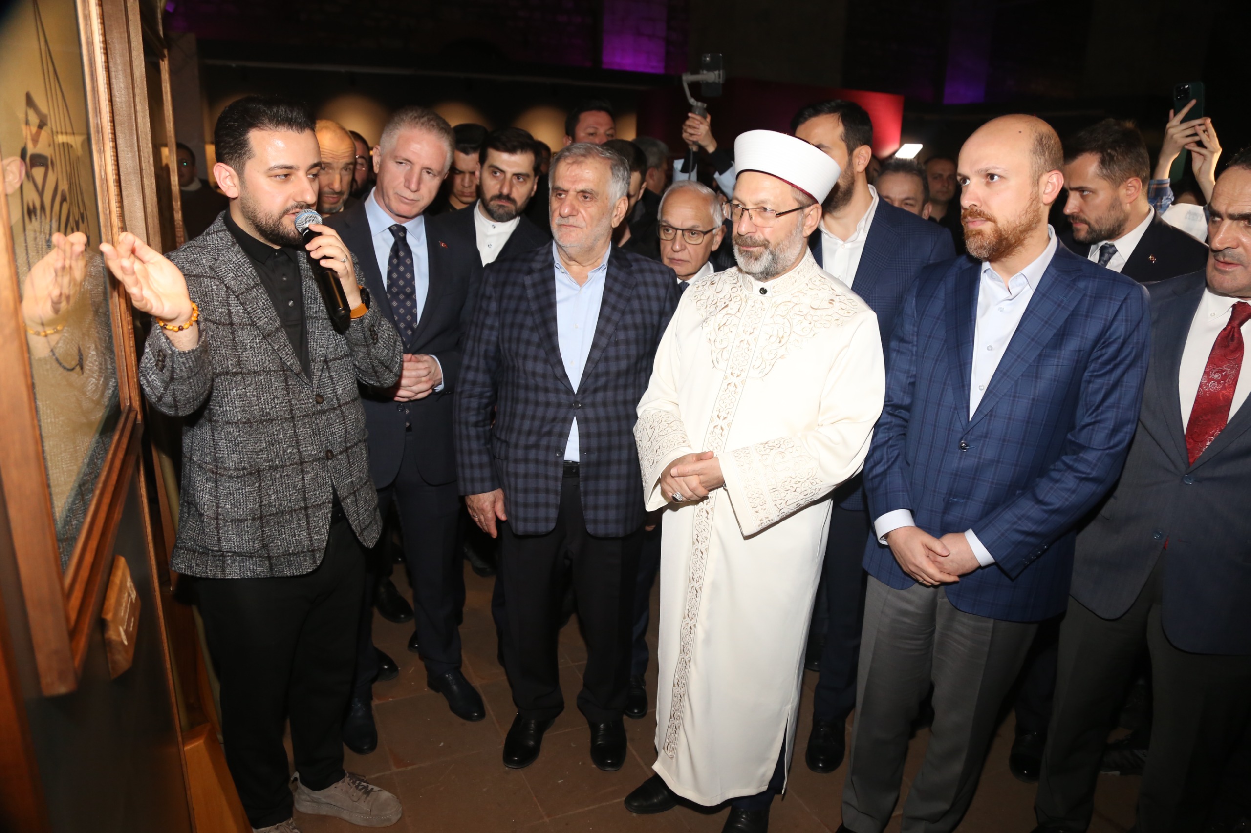 Albayrak Grubu’nun 10. Yılına Adım Attığı Hat Eserleri Sergisi “Besmele-i Şerif” Temasıyla Açılışını Gerçekleştirdi