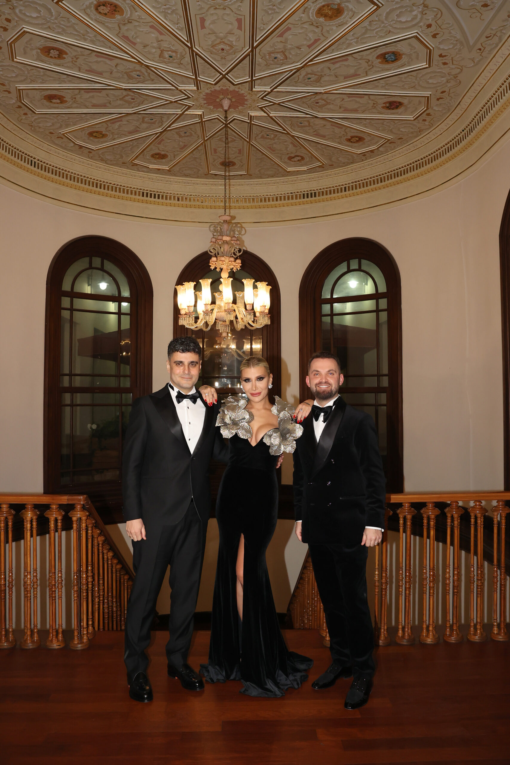 SMILE HAIR CLINIC 5. YILINI İREM DERİCİ KONSERİ İLE KUTLADI