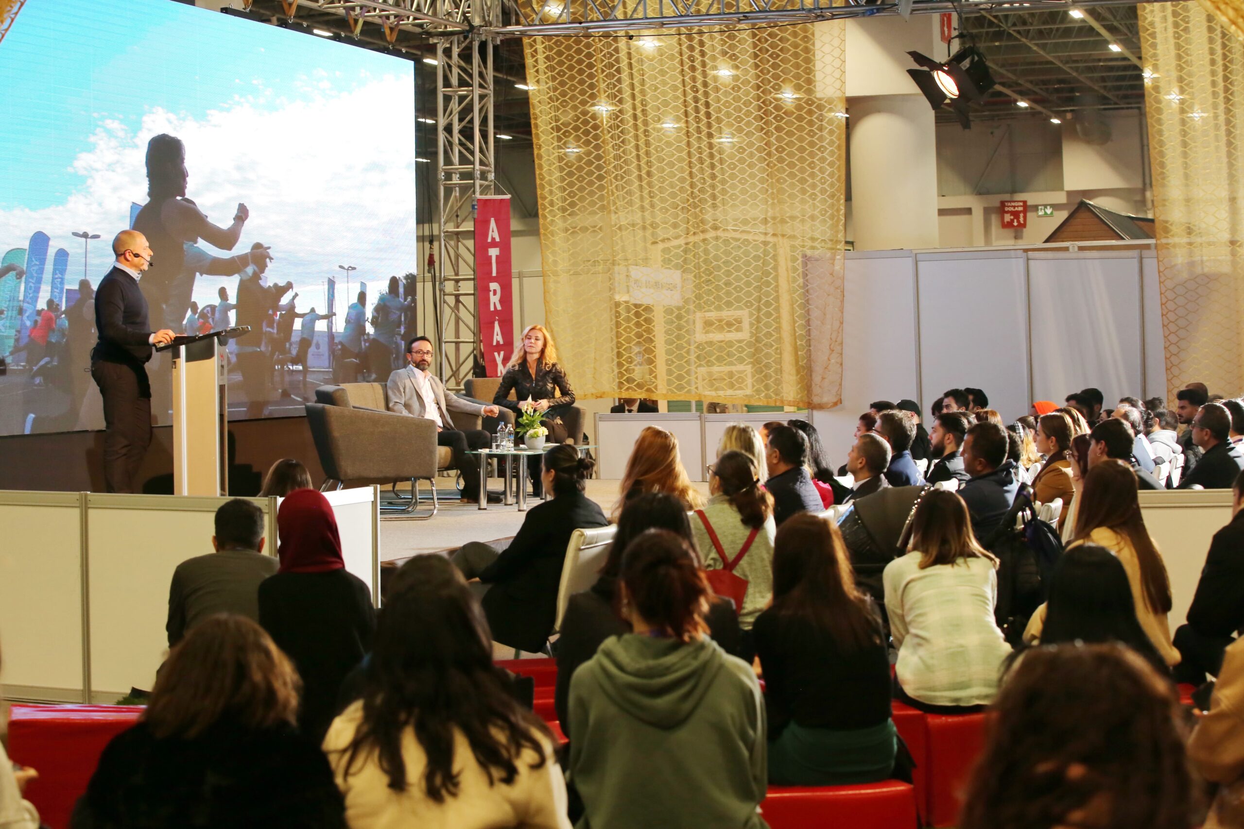 SEKTÖRÜN ULUSLARARASI İSİMLERİ ATRAX FUARI’NDA BULUŞUYOR