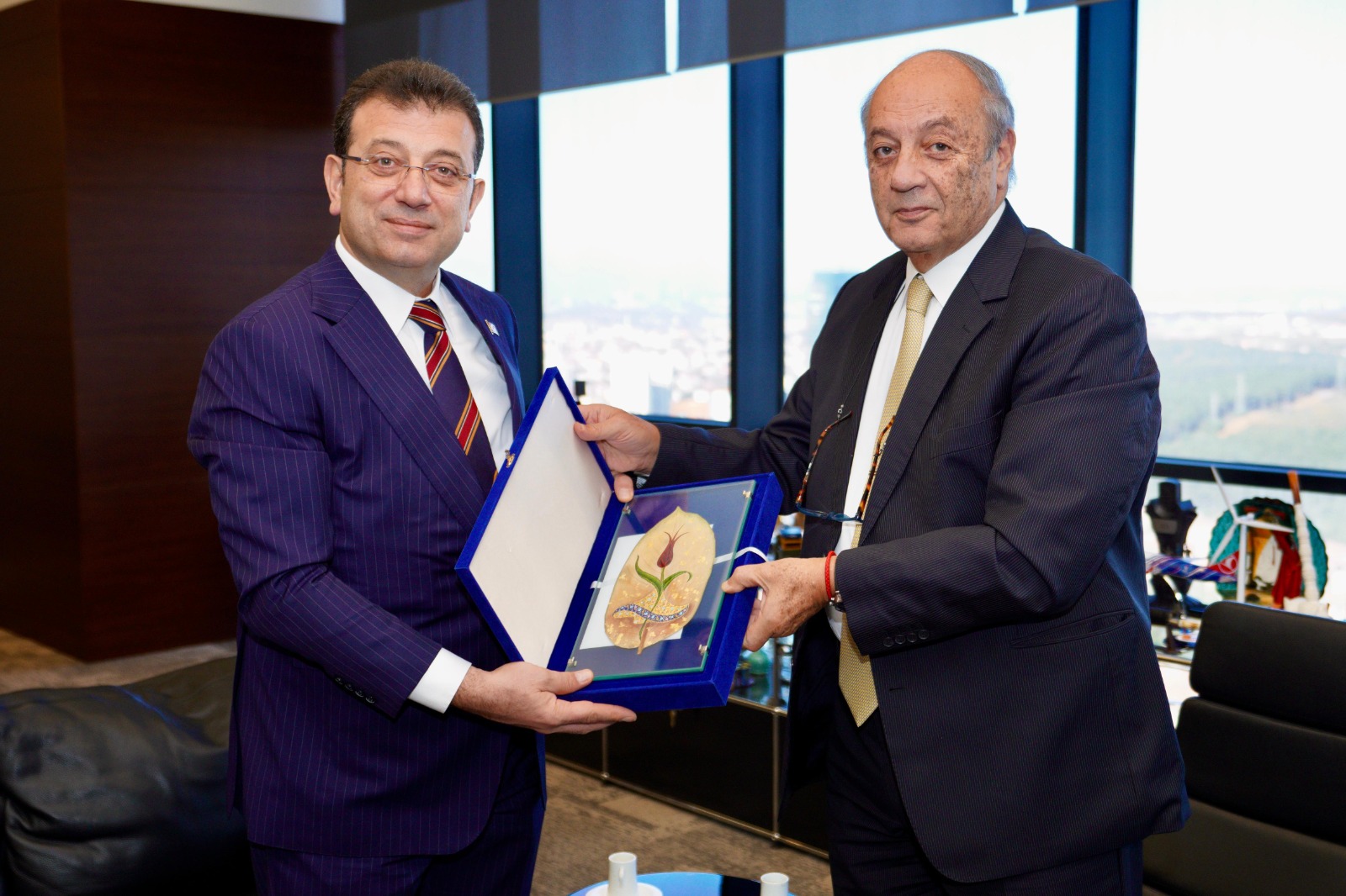 İMAMOĞLU’NDAN ÖZİLHAN’A ‘OLİMPİYAT DESTEĞİ’ ÇAĞRISI, TÜM PAYDAŞLARLA GÜÇLÜ BİR SACAYAĞI OLUŞTURACAĞIZ