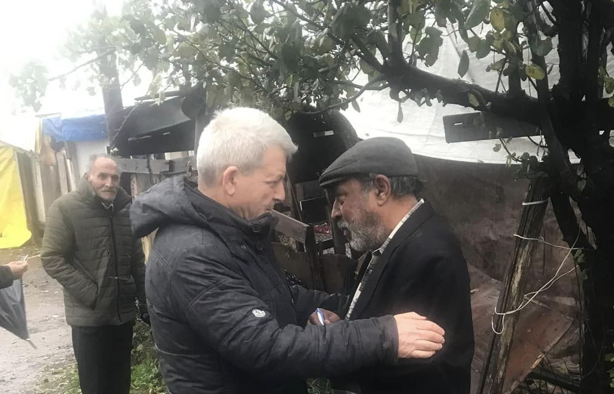 Çekmeköy Belediye Başkan Aday Adayı, Seyfettin Yıldırım, Yangın Mağduru İsmail Aydoğdu’ya Geçmiş Olsun Ziyaretinde Bulundu”