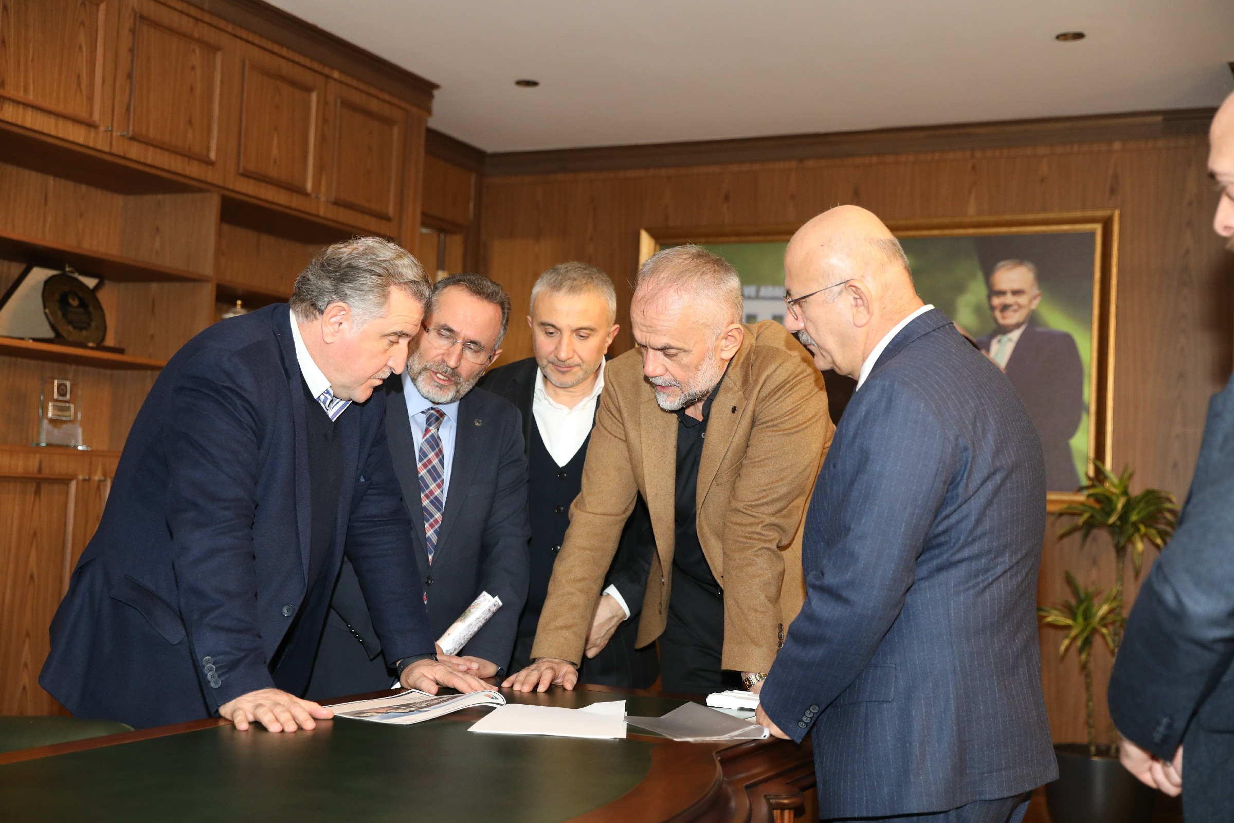 GENÇLİK VE SPOR BAKANI OSMAN AŞKIN BAK, ÖMERLİ SPORCU KAMP VE EĞİTİM MERKEZİ’NİN AÇILIŞINI YAPTI