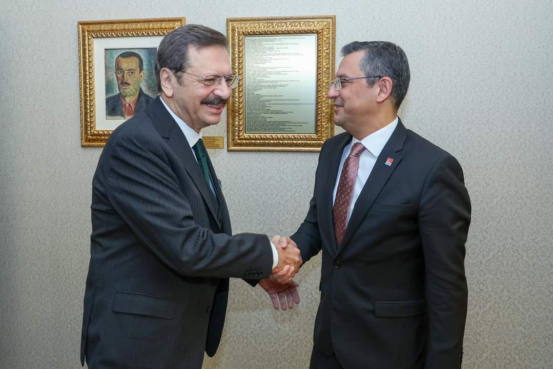 CHP Genel Başkanı Özgür Özel, TOBB Başkanı ve AB Karma İstişare Komitesi Heyeti İle Görüştü