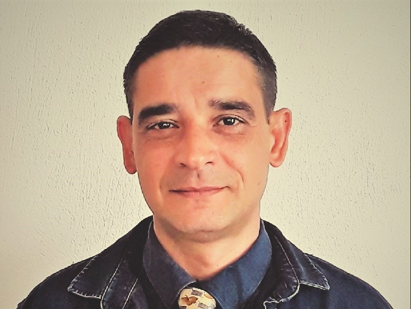 KonukKonuk Gazeteci ve Yazar  Etem Sevik yazdı: Modası geçenler