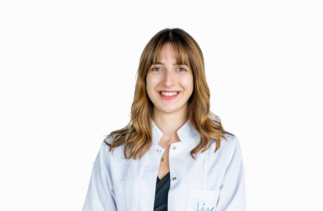 ANNE ADAYLARI YENİ YIL SOFRANIZI HAZIRLARKEN DİKKAT