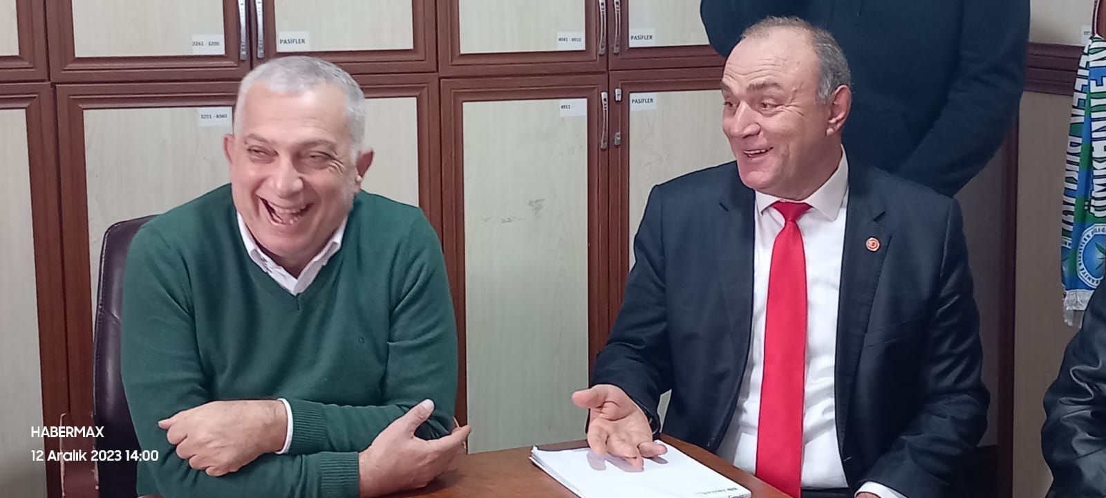 Metin Külünk, AK Parti İstanbul Büyükşehir Belediye Başkan Aday Adayı, Ümraniye Bakkallar, Bayiler ve Büfeciler Esnaf Odası Başkanı Resul Taşçı ile Görüştü