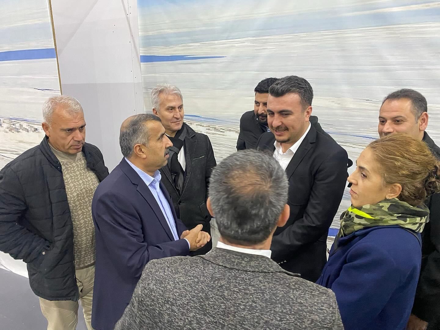 “SULTANGAZİ EVLADINA SAHİP ÇIKTI” SULTANGAZİ HALKI UĞUR KELLECİ’Yİ BAĞRINA BASTI