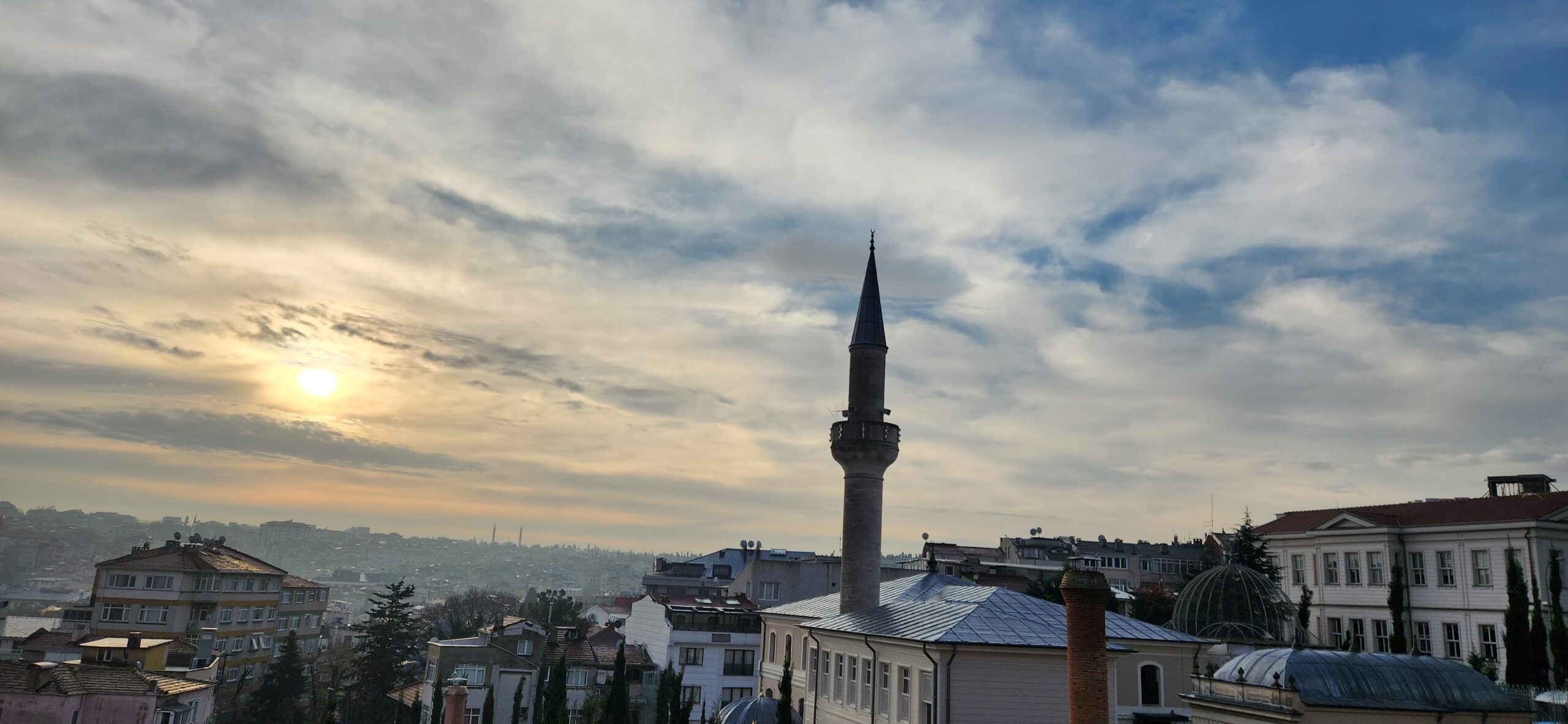"İBADET ÖZGÜRLÜĞÜ ANAYASAL BİR HAKTIR"