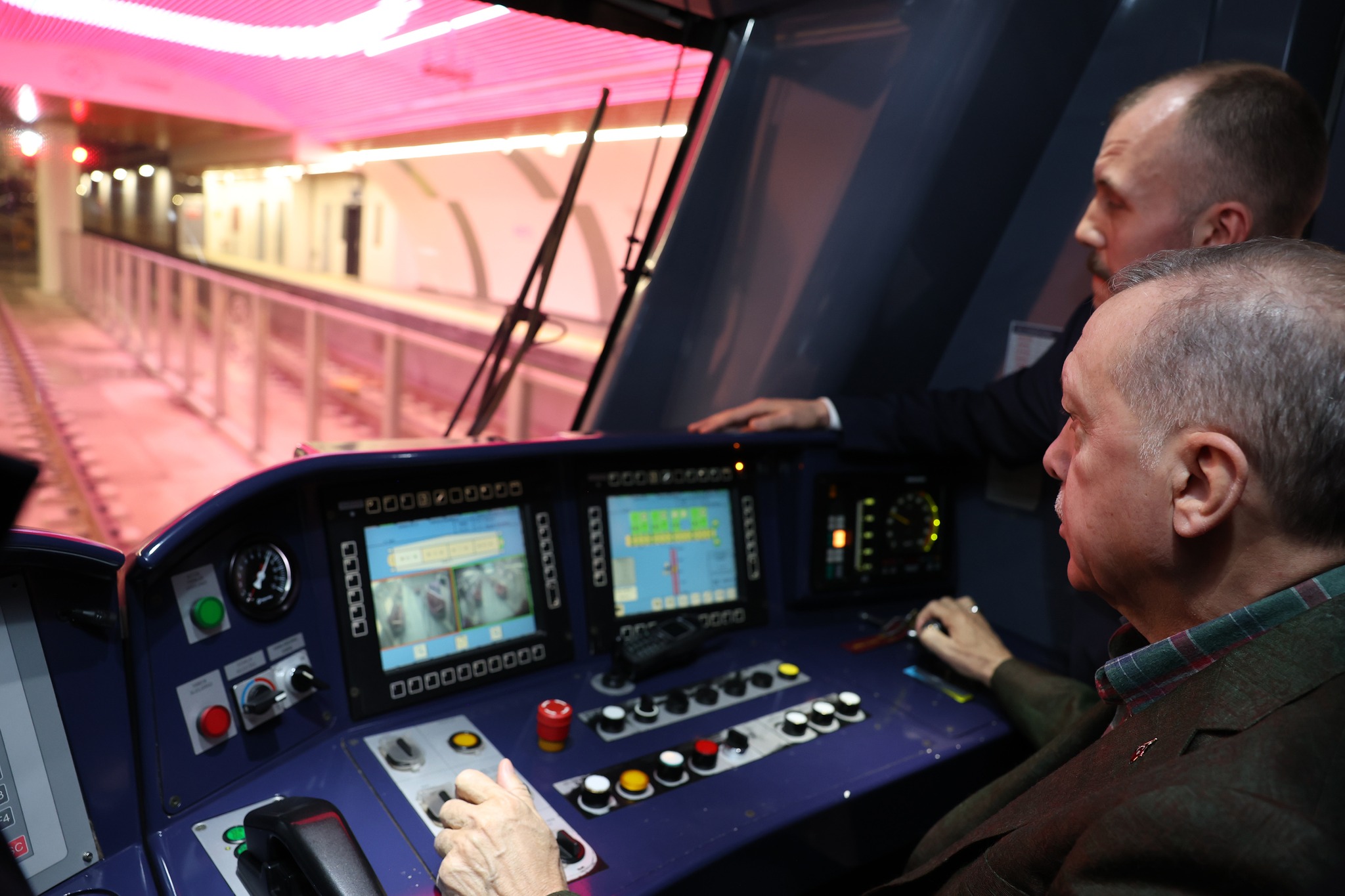 İstanbul’da Metro Tartışması: Kimin Metrosuna Biniyoruz?