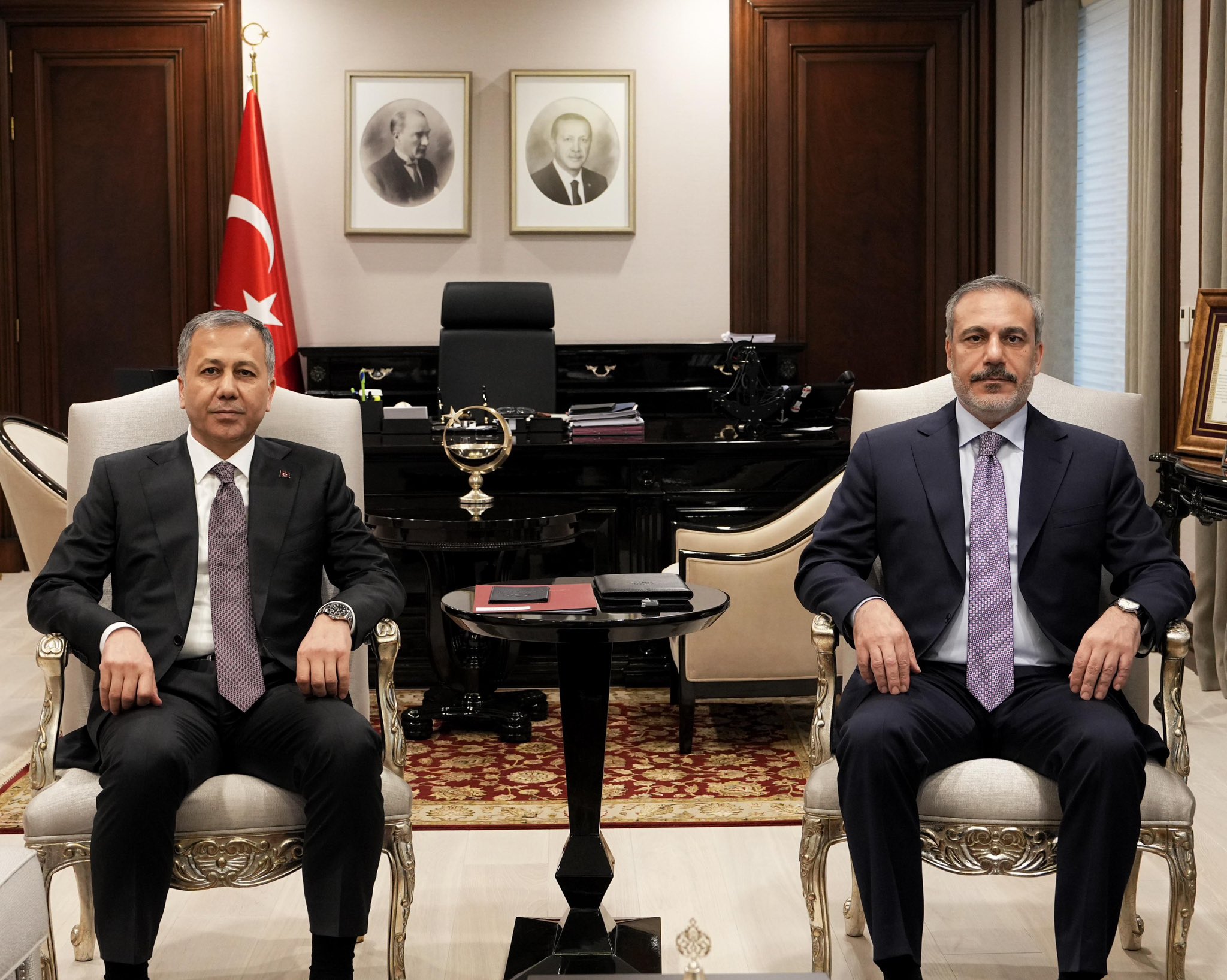 İçişleri Bakanı Ali Yerlikaya’dan Sosyal Medya Üzerinden Duyuru: Dışişleri Bakanı Hakan Fidan ile Önemli Ziyaret