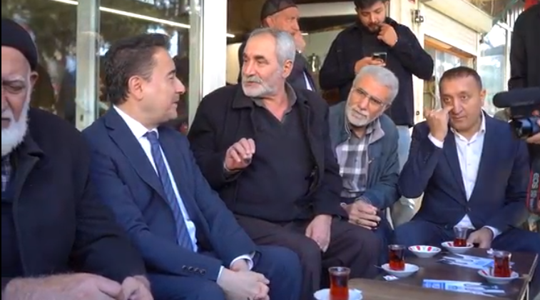 Ali Babacan, İstanbul’da halkla buluştu: “Yeni bir yol açtık”