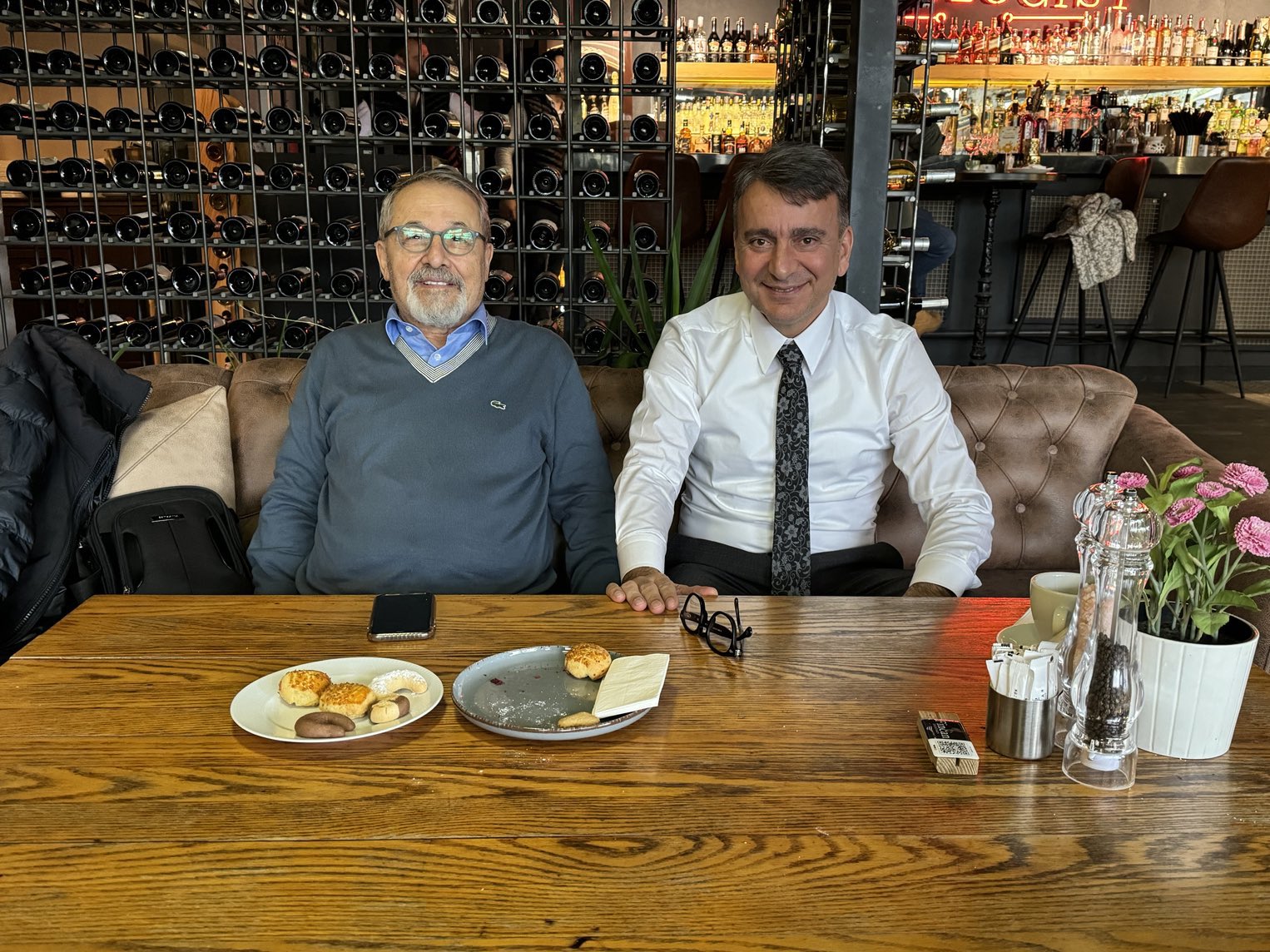 Zafer Partisi İBB Adayı Azmi Karamahmutoğlu ve Prof. Dr. Naci Görür Olası İstanbul Depremini Tartıştı