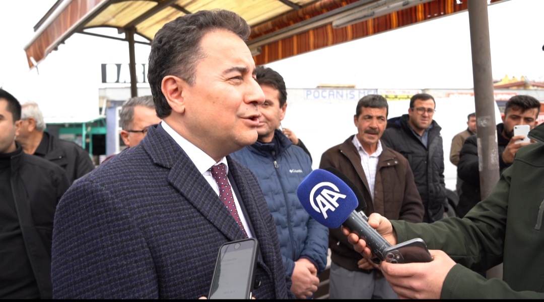 Ali Babacan’dan Merkez Bankası Başkanı’na çağrı: “Bankayı tartıştırmak bu ülkenin ekonomisine büyük zarar verir”