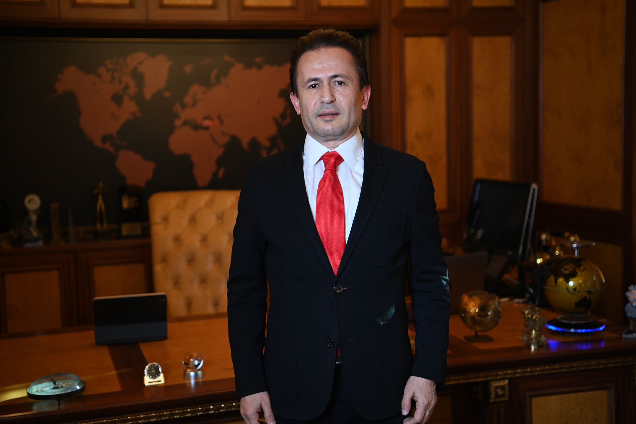 Eski Tuzla Belediye Başkanı Şadi Yazıcı Sessizliğini Bozdu: "Tuzla'ya Yönelik Kin ve Hırsın Tutarsızlıklar Manzumesi"