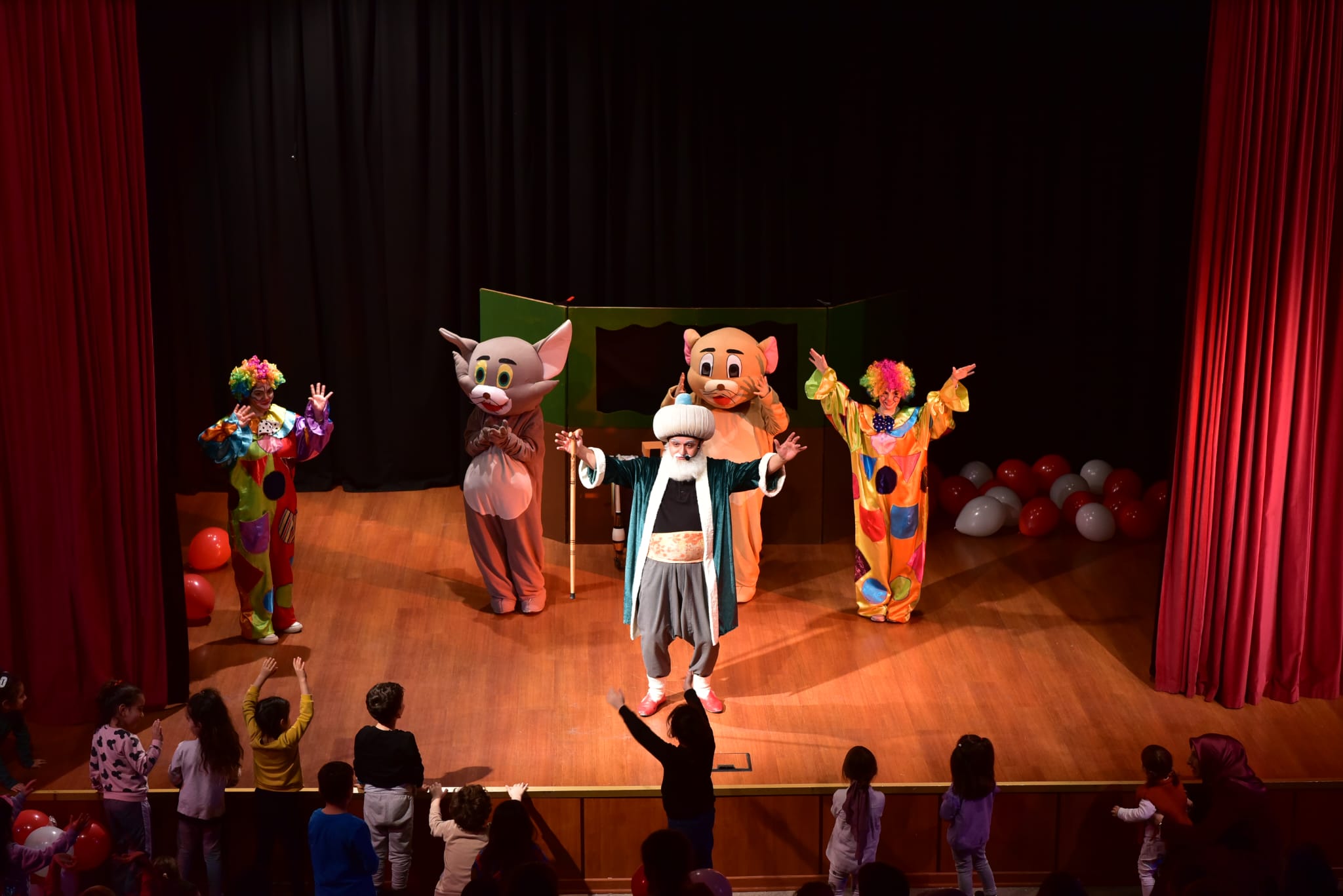 Tuzla Belediyesi’nden yarıyıl tatiline giren çocuklara özel sürpriz, Tuzla’da ‘Yarıyıl Tatili Çocuk Şenliği’ başladı