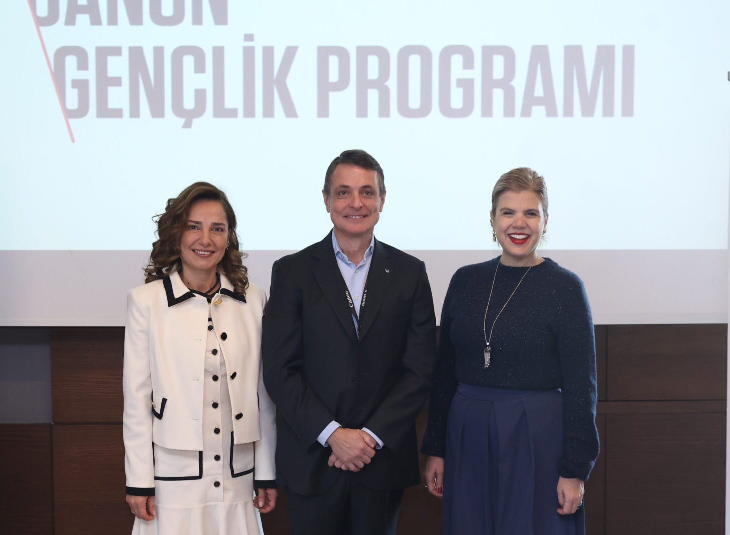 Canon Gençlik Programı (Young People Programme) TOÇEV iş birliğiyle bu yıl da Mardin’deki genç yeteneklerle buluşuyor