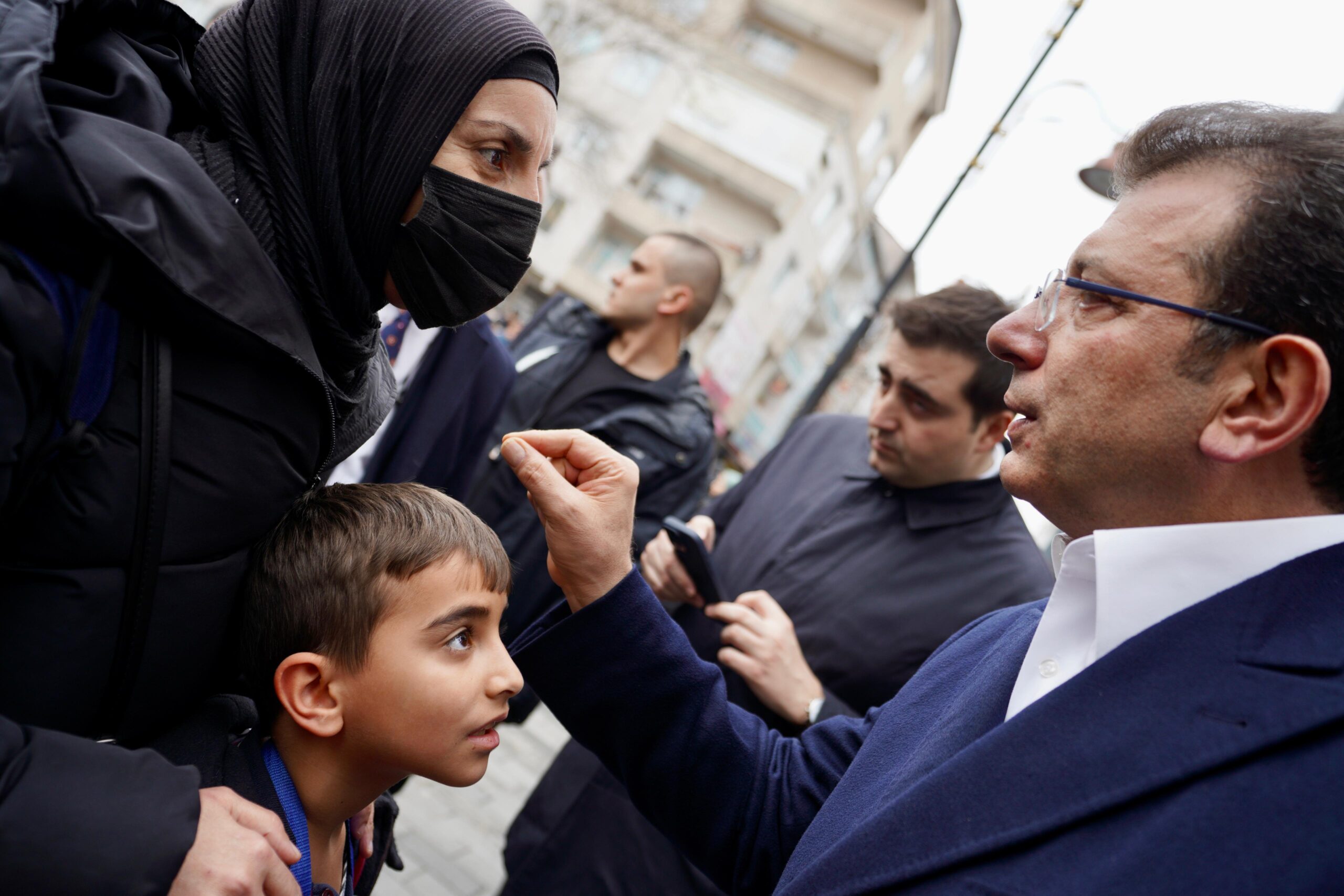 İMAM HATİP ORTAOKULU ÖĞRENCİLERİ TALEP ETTİ, İMAMOĞLU ÇALIŞMA ARKADAŞLARINA TALİMAT VERDİ