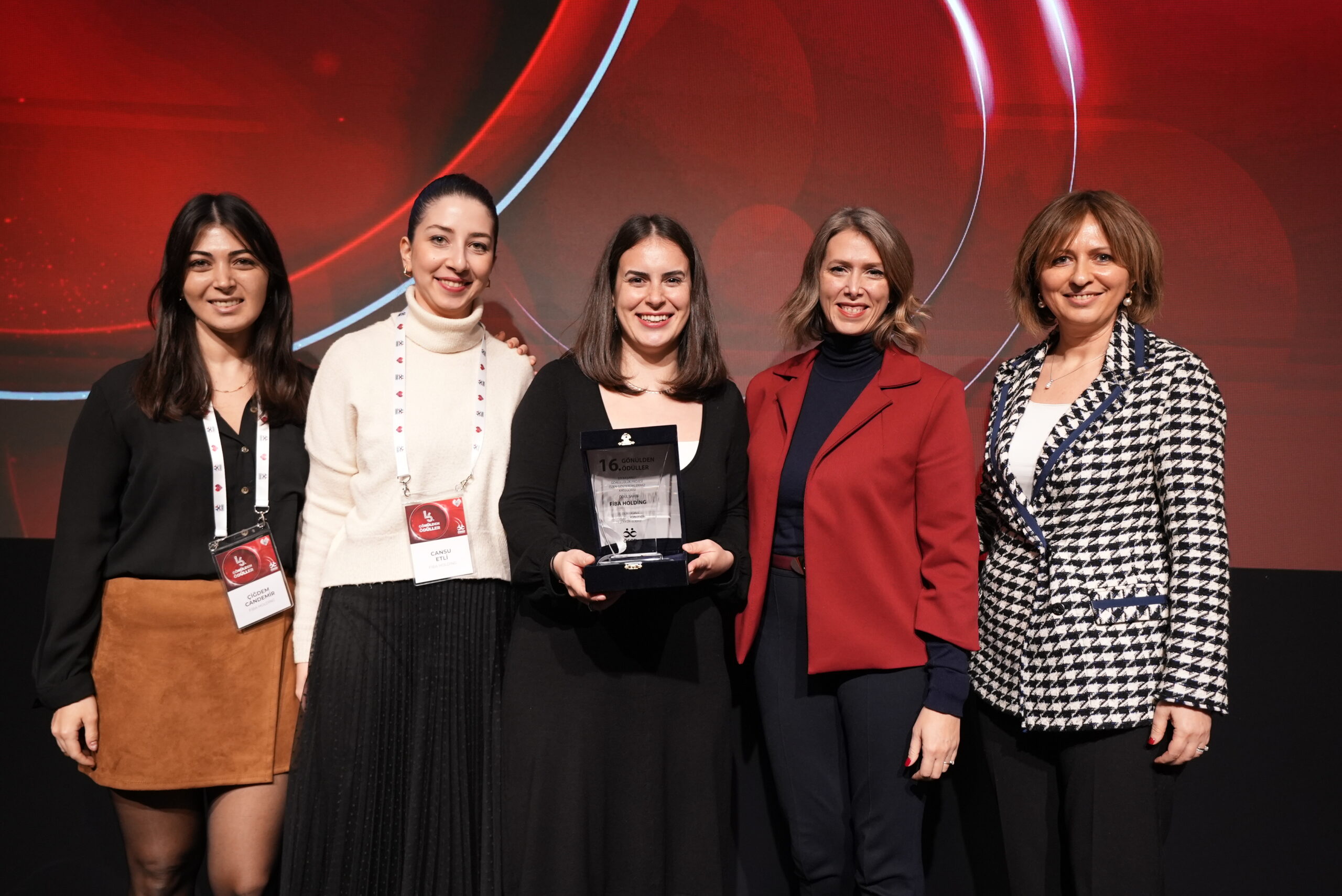 Fiba Gönüllüleri’nin iyi hikayelerine büyük ödül