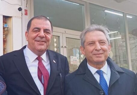 Çetin Çapan ve Hüseyin Avni Sipahi Görüşmesi: Nezaket Ziyareti mi, Seçim Öncesi Güç Birliği mi?