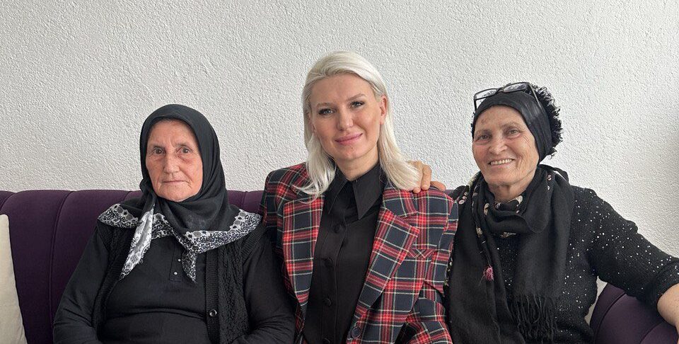 Sıcak Sohbetler ve Buharı Tüten Çaylar Eşliğinde Bilecik’te Buluşmalar Devam Ediyor!