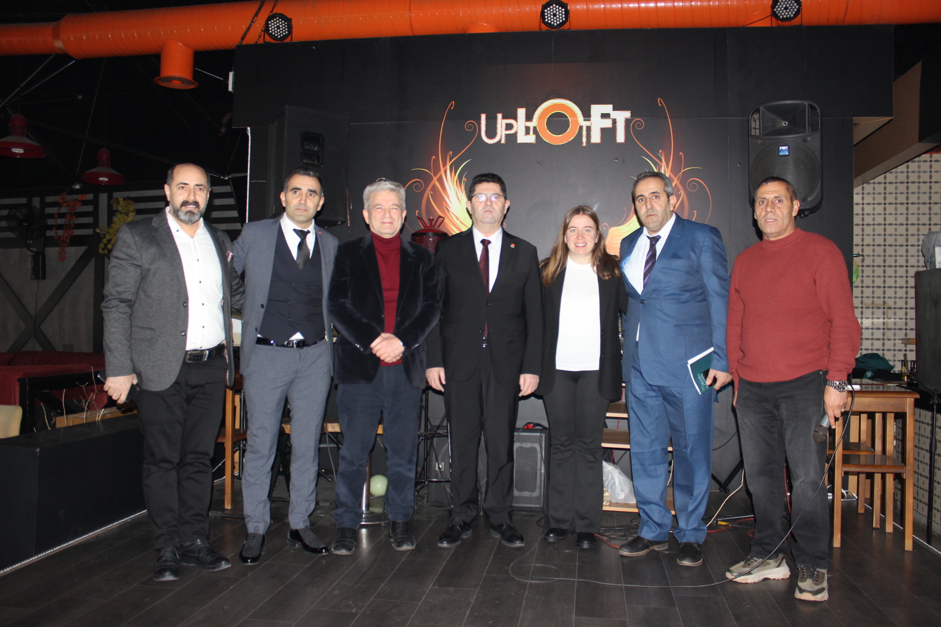 Çekmeköy’de Siyaset Dolu Kahvaltı: Turgut Genç CHP ile Seçimlere Hazırlanıyor