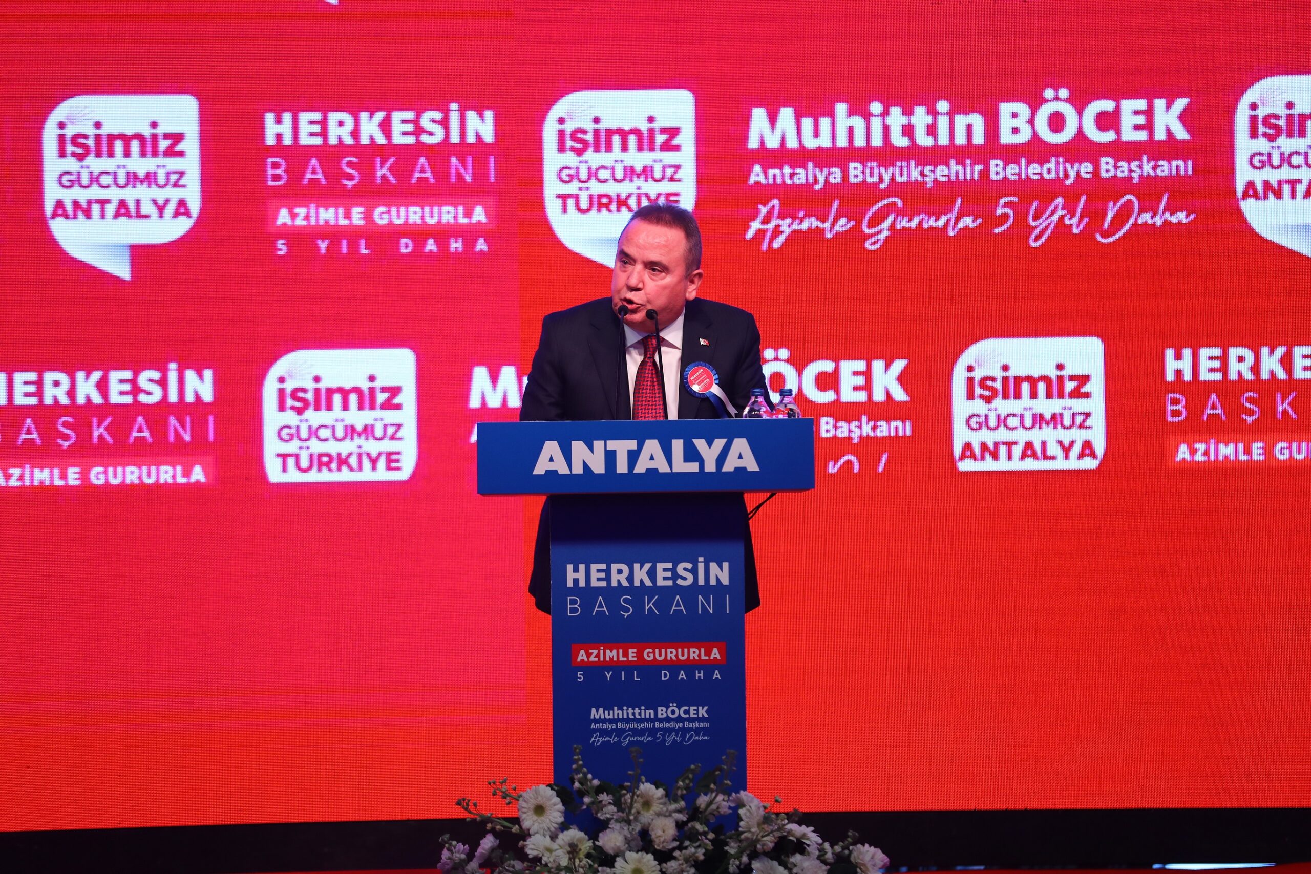 Muhittin Böcek’ten Sağlık Durumu ve Soruşturma İddialarına Net Yanıt: “Asılsız Haberler Beni Derinden Üzdü”