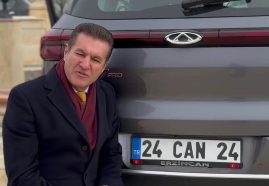 CHP Erzincan Milletvekili Gözyaşlarına Boğuldu: “24 CAN 24” Plakalı Aracın Anlamı