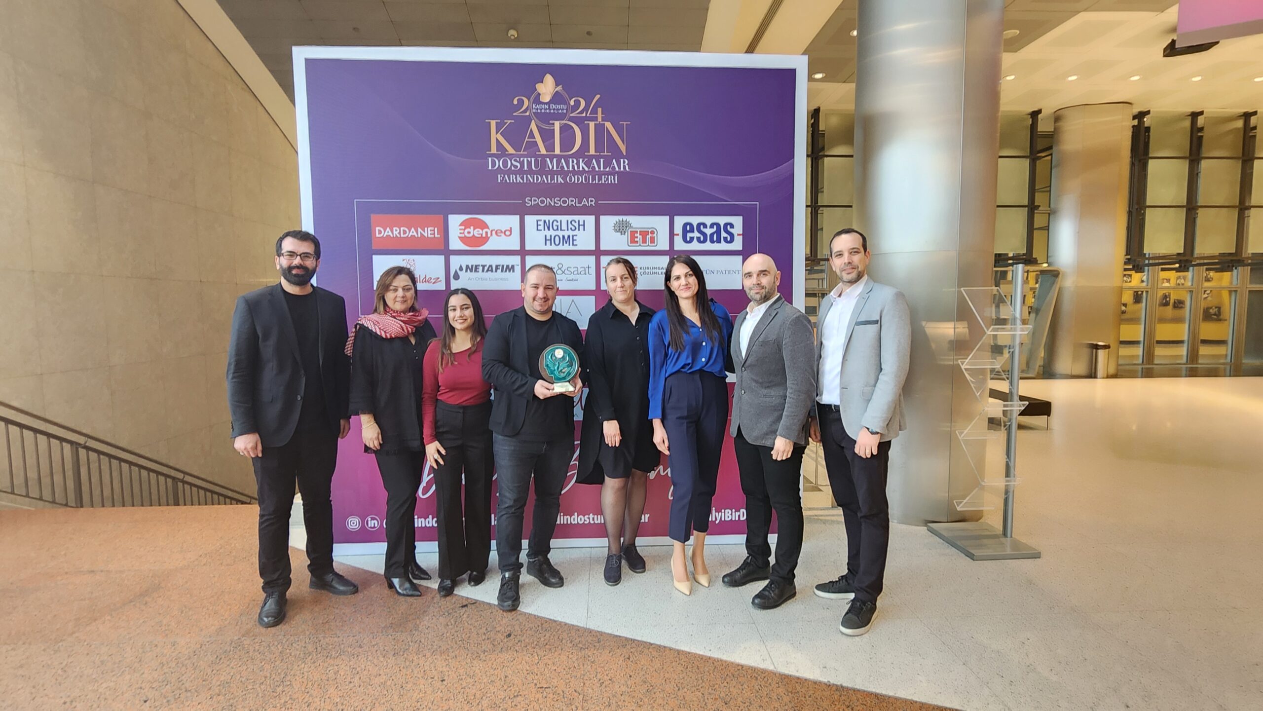 MPLUS TÜRKİYE’YE KADIN DOSTU MARKALAR PLATFORMU’NDAN FARKINDALIK ÖDÜLÜ