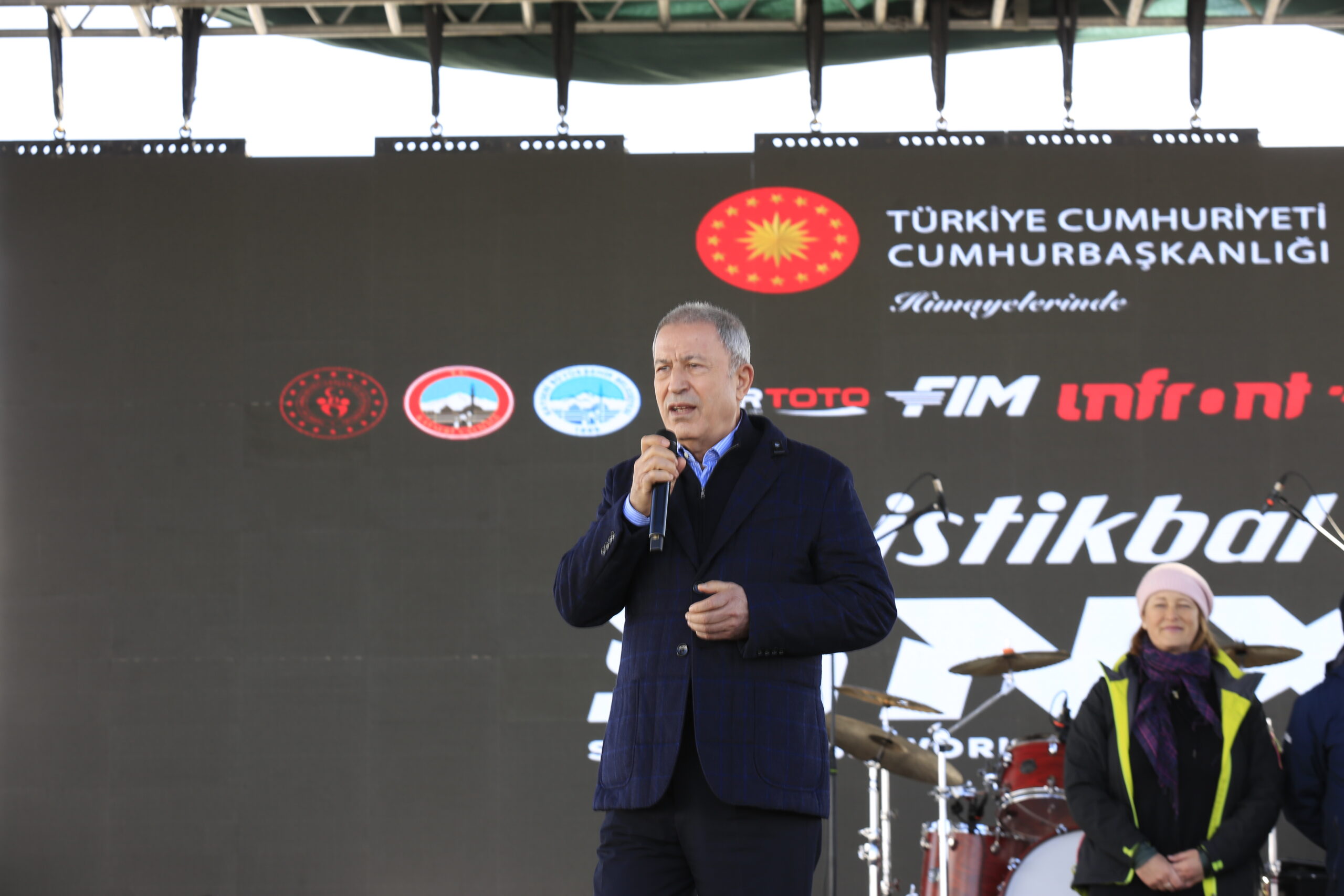 Dünya Snowcross Şampiyonası İSTİKBAL SNX TÜRKİYE ve KışFest, Erciyes’te başladı