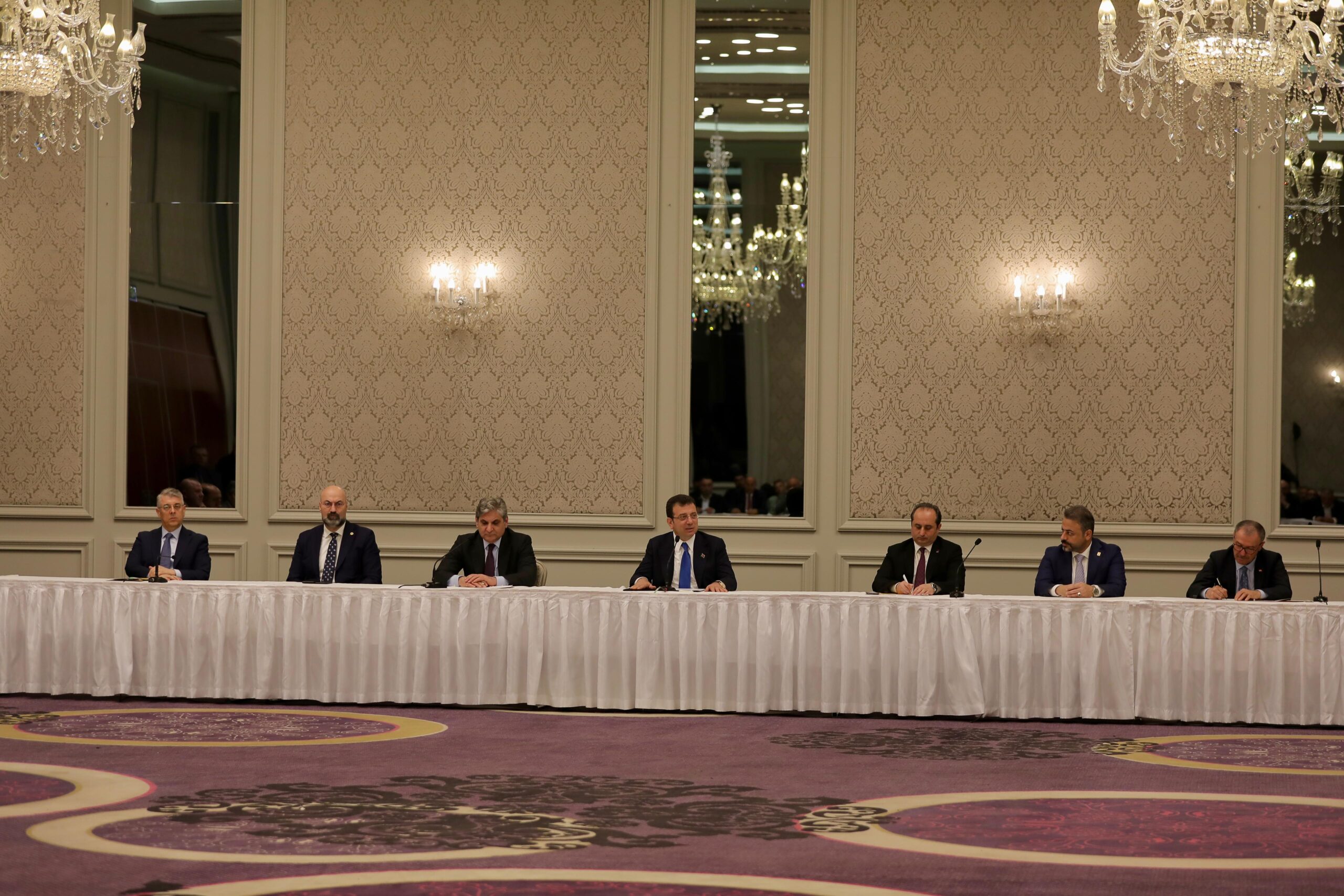 Ekrem İmamoğlu’ndan Ümraniye’de Sert Eleştiriler: “Türkiye Cumhuriyeti Tarihinin En İcraatçı 5 Yılını Yaptık”