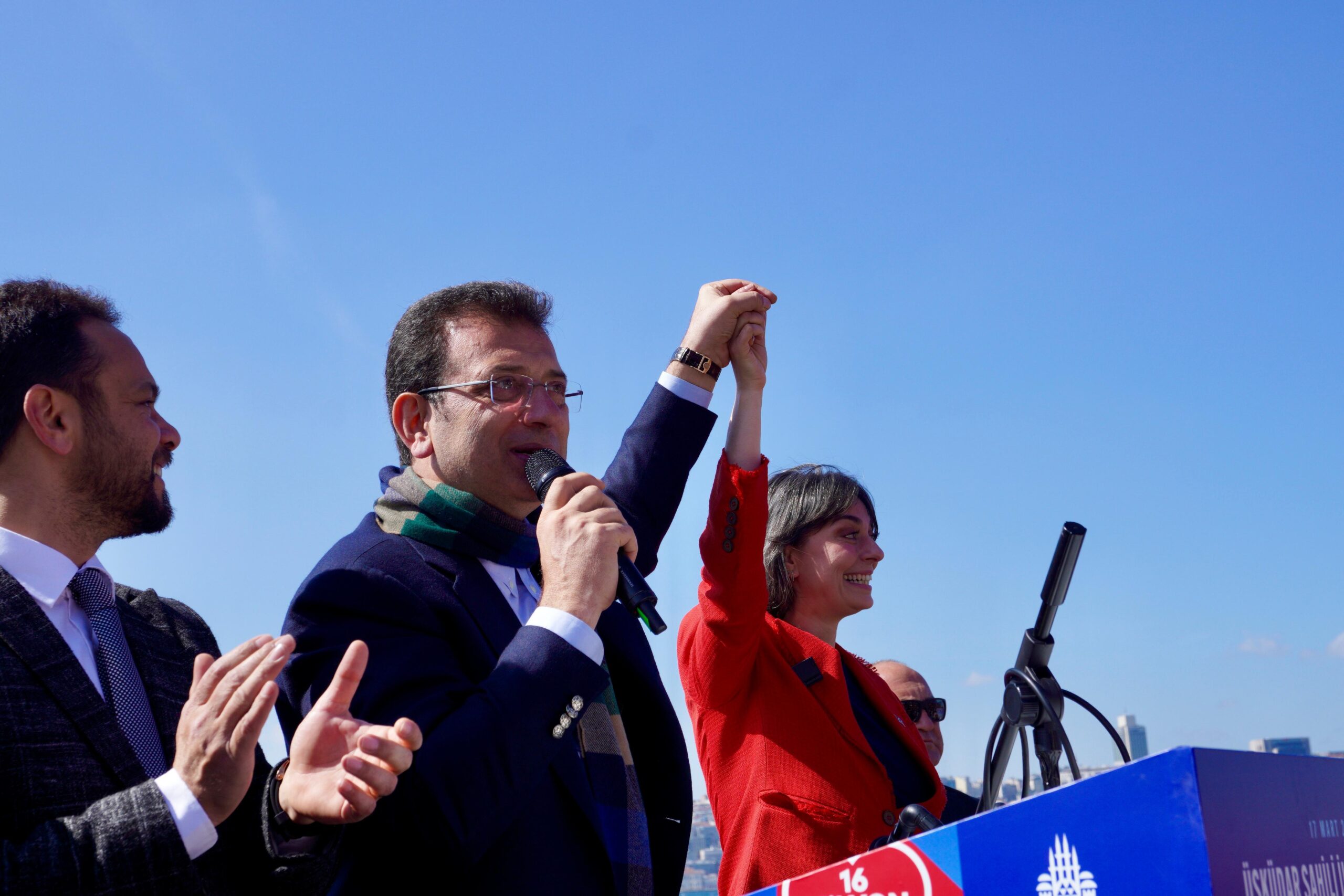 İMAMOĞLU: BEN GERİ ADIM ATMAM KARDEŞİM  KENDİ MÜLKÜ GİBİ KULLANANLARA KARŞI BİR MİLİM EĞİLMEM  İSRAF VE İHANET ŞEBEKELERİNE SON VERECEĞİZ