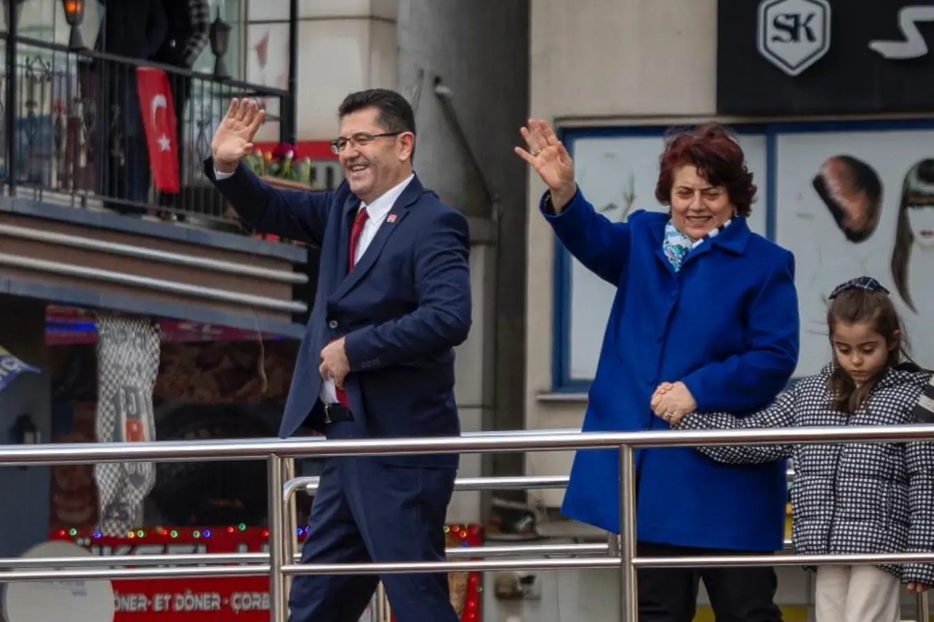 Başkan Çerkez Seçim Vaatlerini Gerçekleştiriyor: “Ranta İlk Kepçeyi Vurduk”