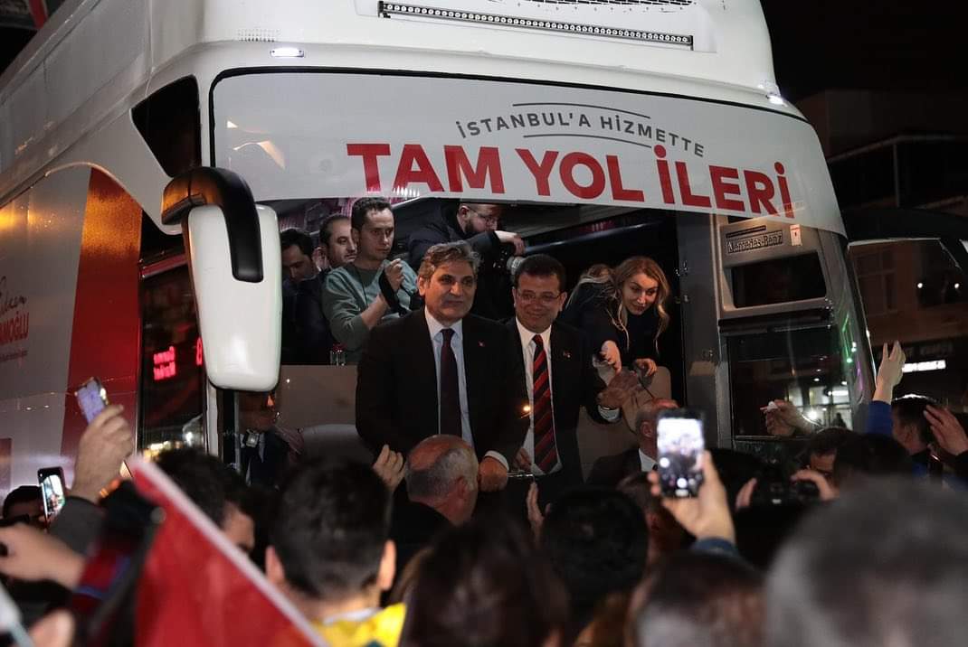 İMAMOĞLU’NDAN ‘17+1’ YORUMU: AK PARTİLİ HEMŞEHRİLERİM BİLE, ONLARI KENDİNE GETİRMEK İÇİN BU